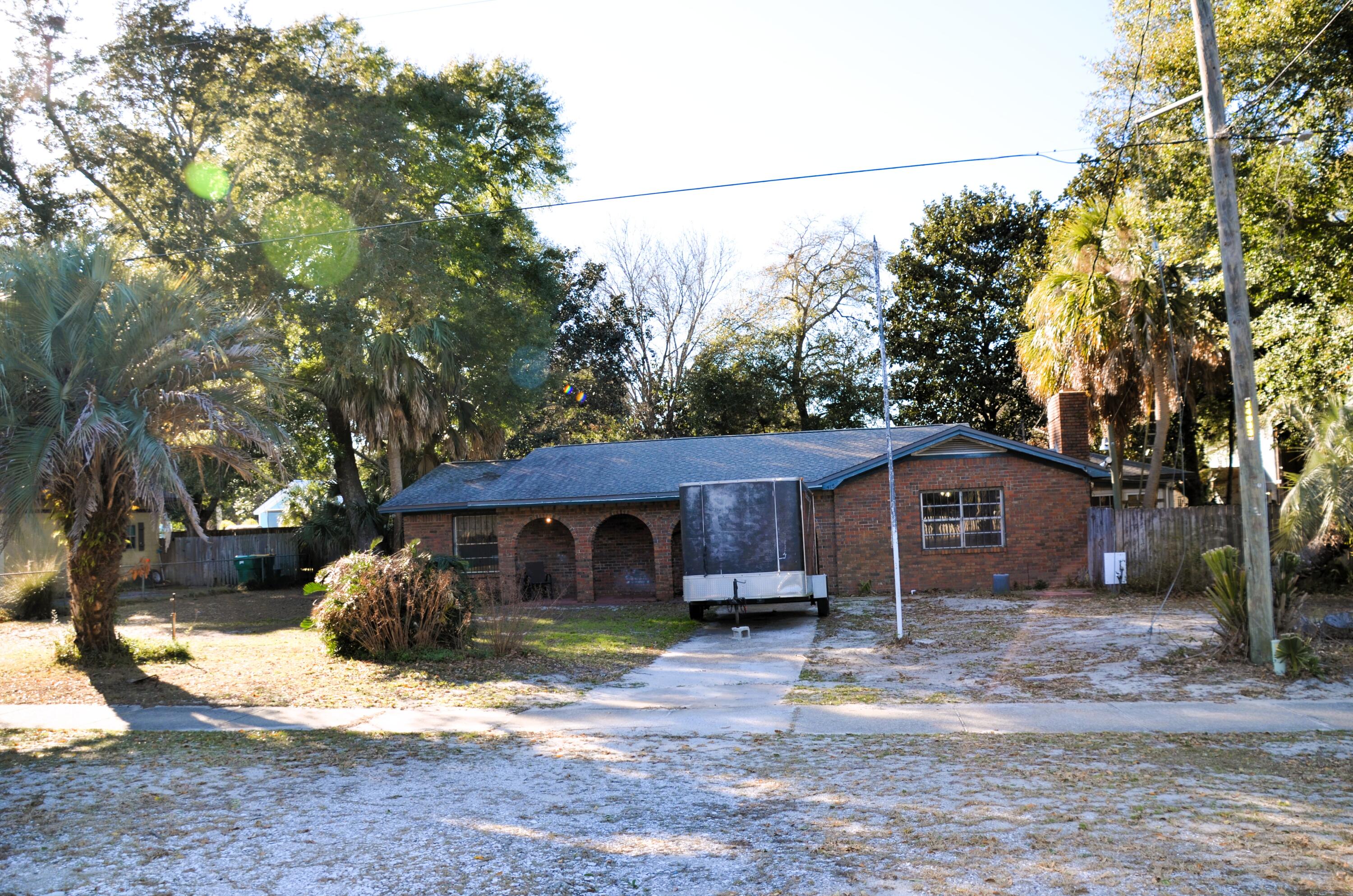 RESUB OF KELLYS ADD TO DESTIN - Residential