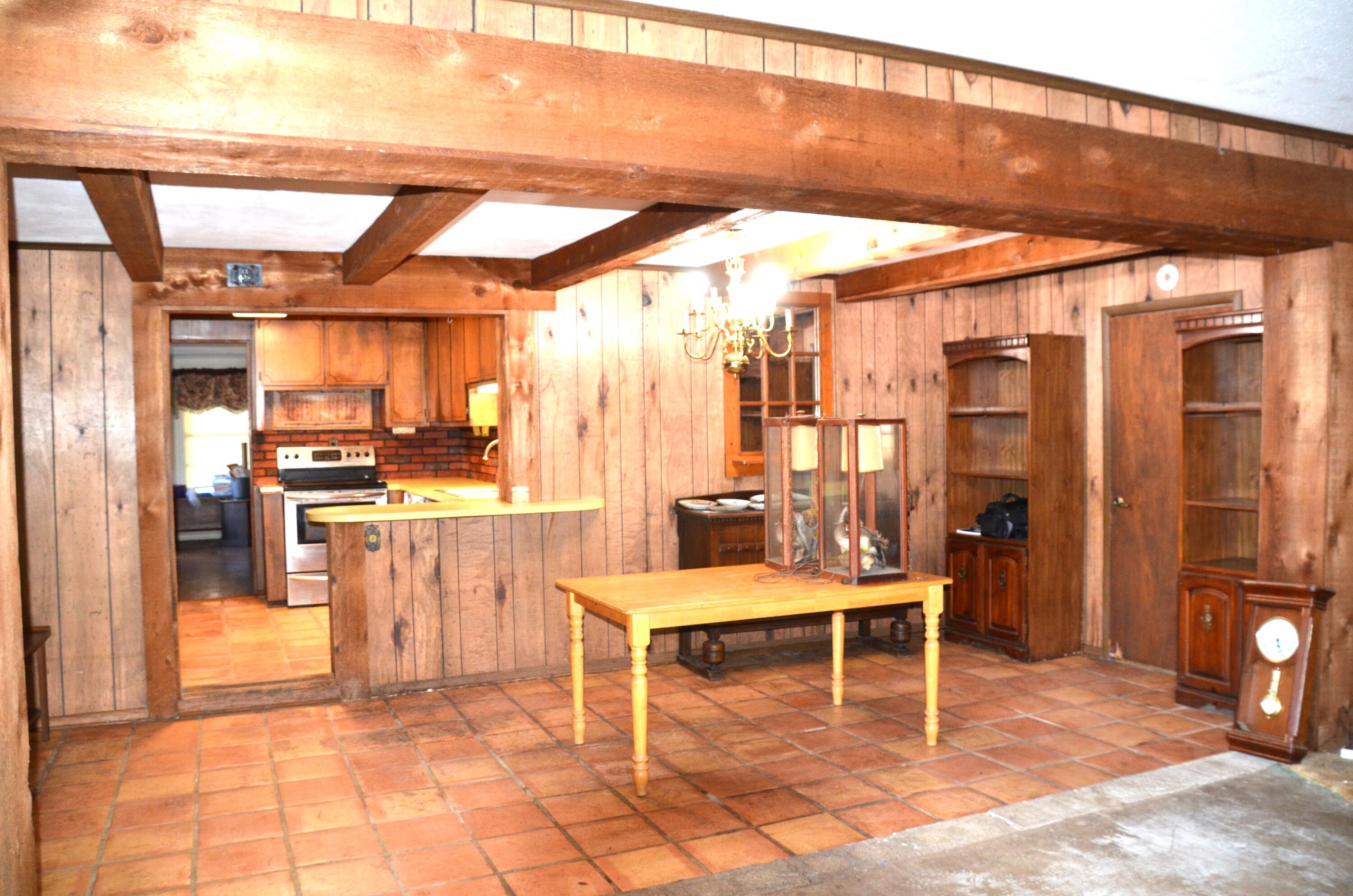 RESUB OF KELLYS ADD TO DESTIN - Residential