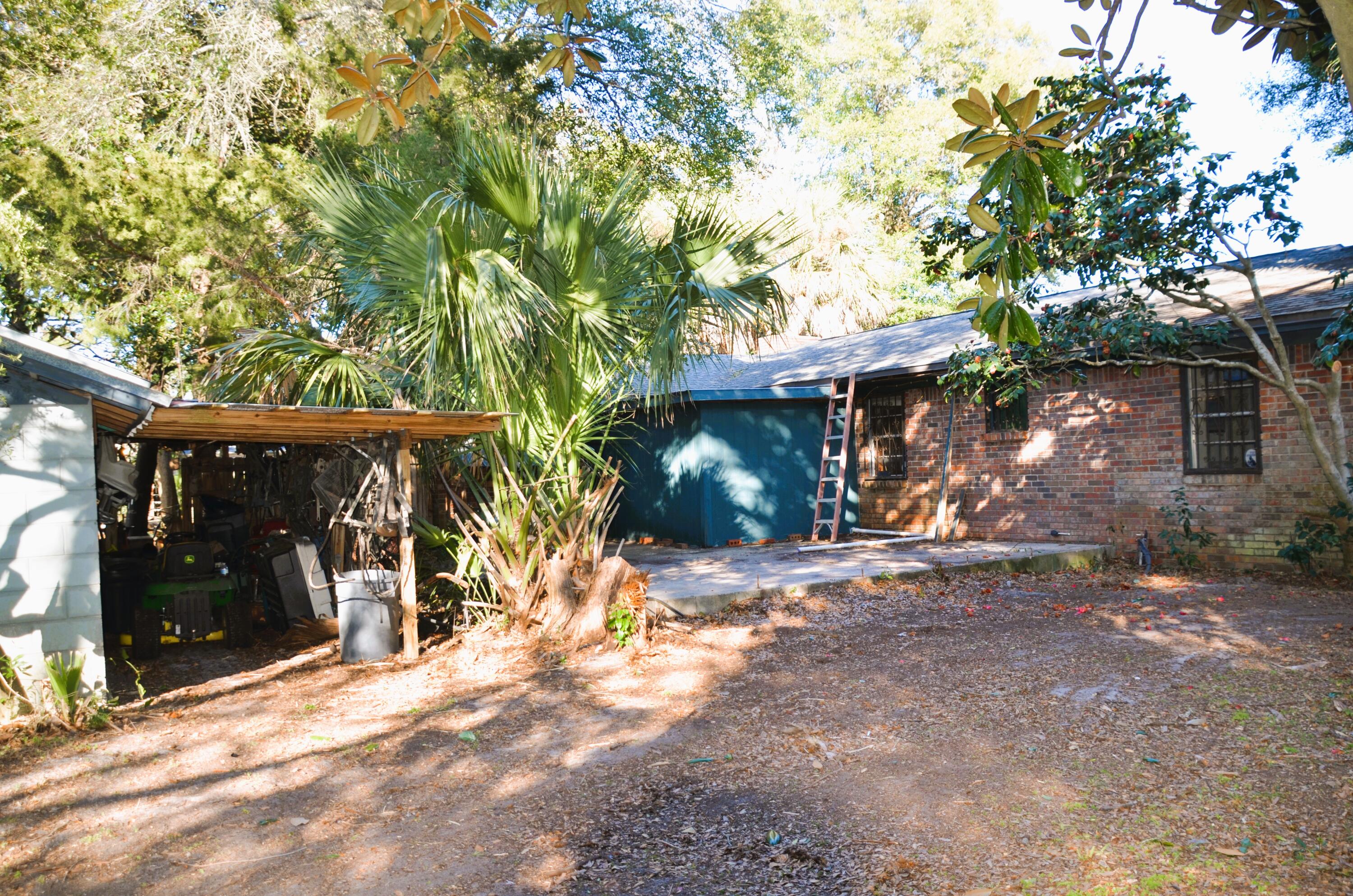 RESUB OF KELLYS ADD TO DESTIN - Residential