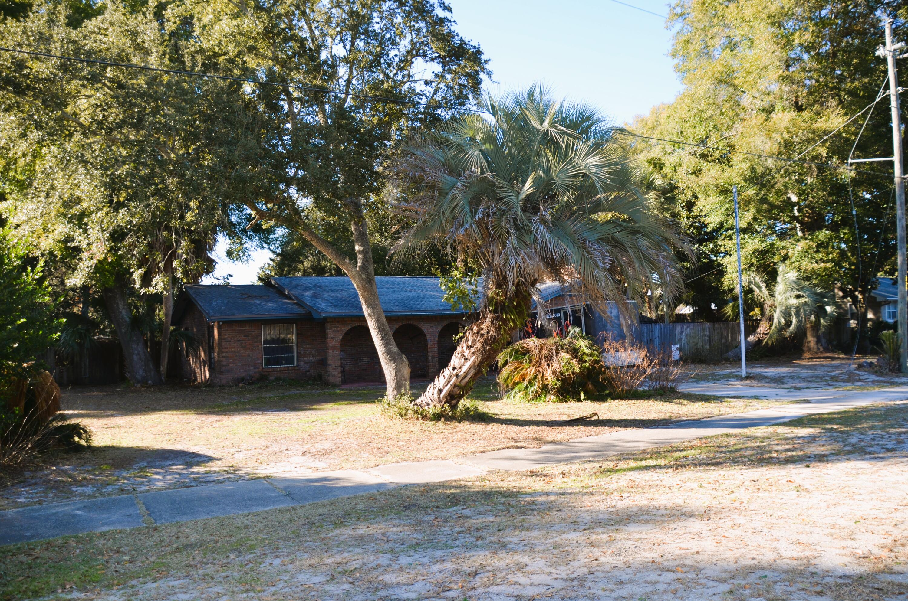 RESUB OF KELLYS ADD TO DESTIN - Residential