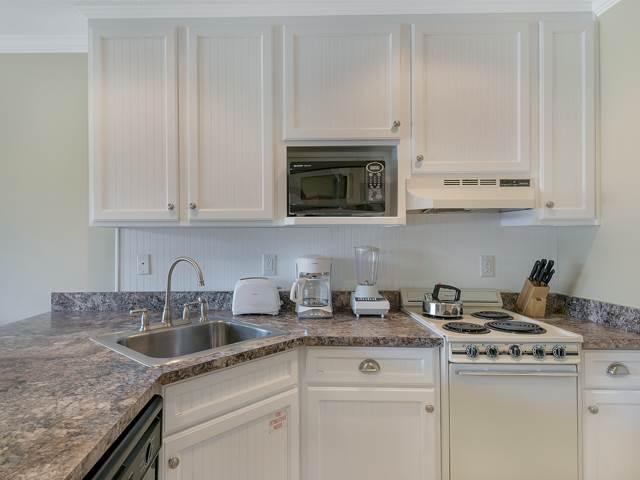 HIDDEN BEACH VILLAS CONDO - Residential