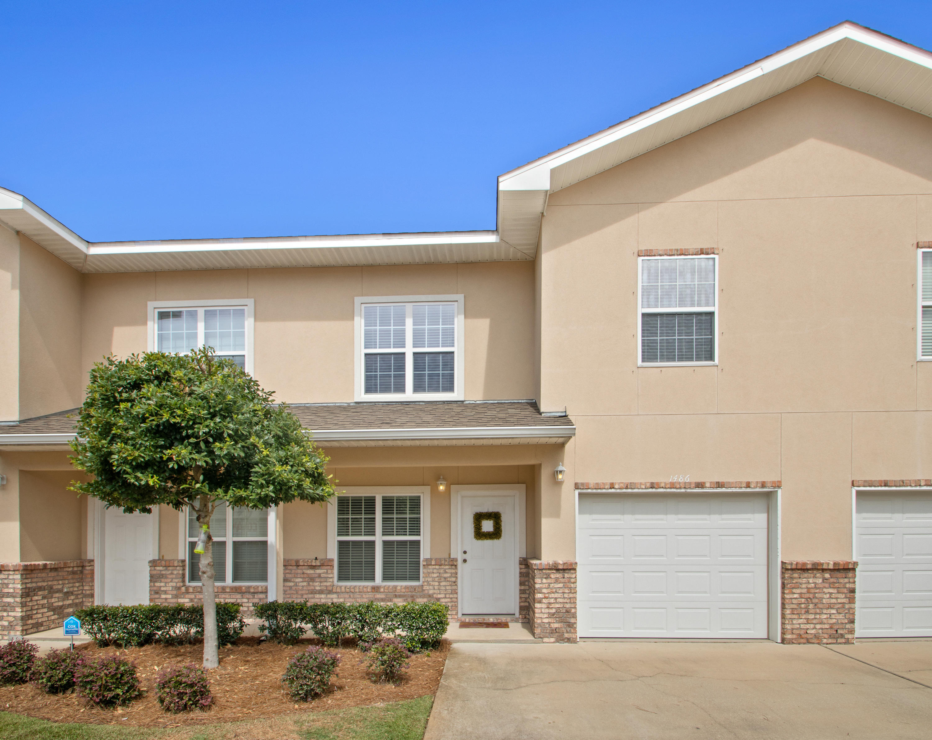Beautiful 3 bedroom 2.5 bathroom townhome just outside the back gate of Hurlburt and a short drive to Eglin AFB and all area amenities. This home features porcelain tile throughout the downstairs and BRAND NEW laminate Pergo Max flooring on the stairs and throughout the upstairs. There is no carpet in this home. The owner recently had PLANTATION SHUTTERS installed on all interior windows. The large master bedroom features a separate area perfect for working out or a home office. The Kitchen features GRANITE countertops and STAINLESS STEEL appliances. Washer and Dryer also included! Call today for your private viewing.