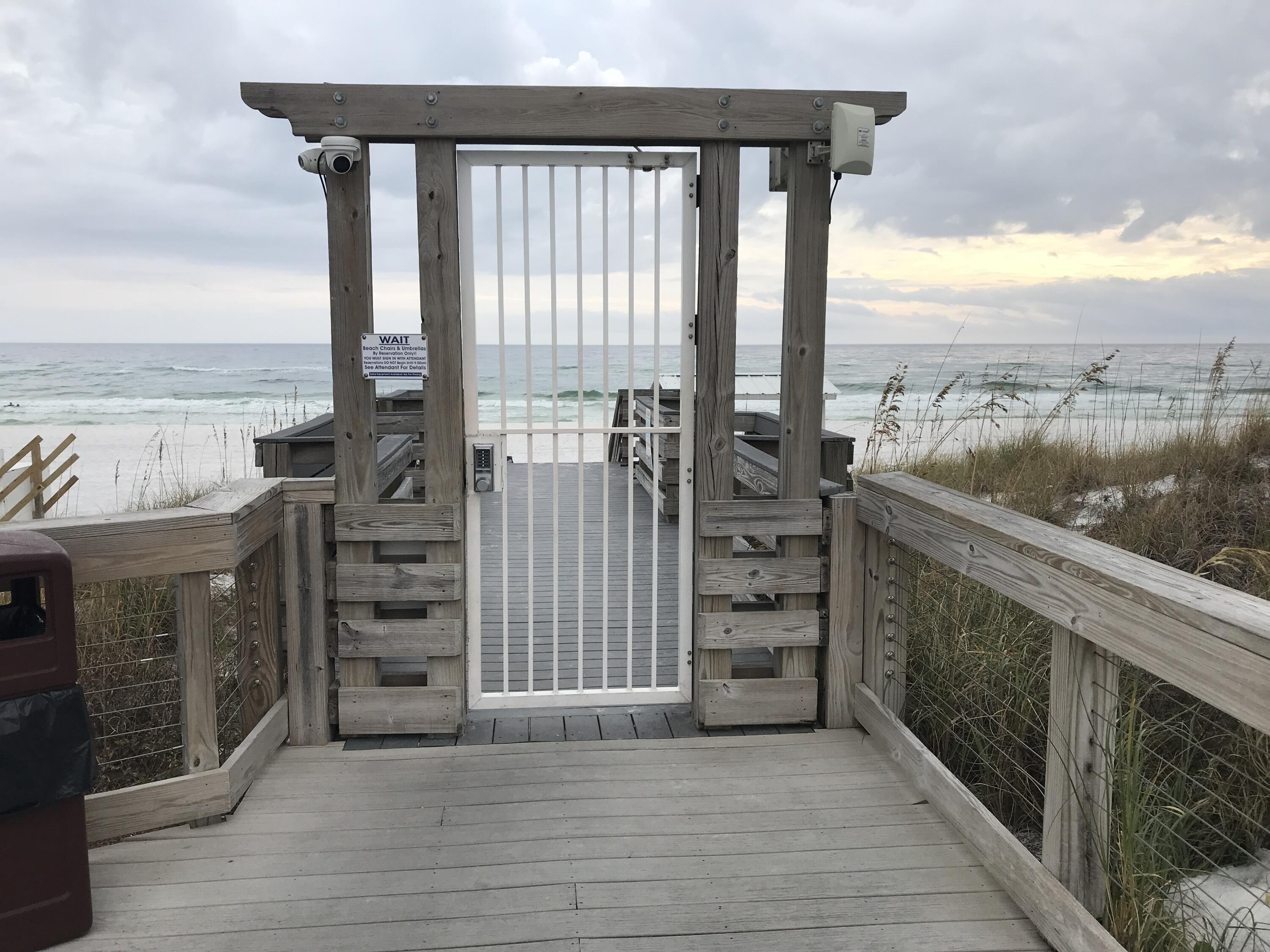 DESTIN GULFGATE CONDO - Residential