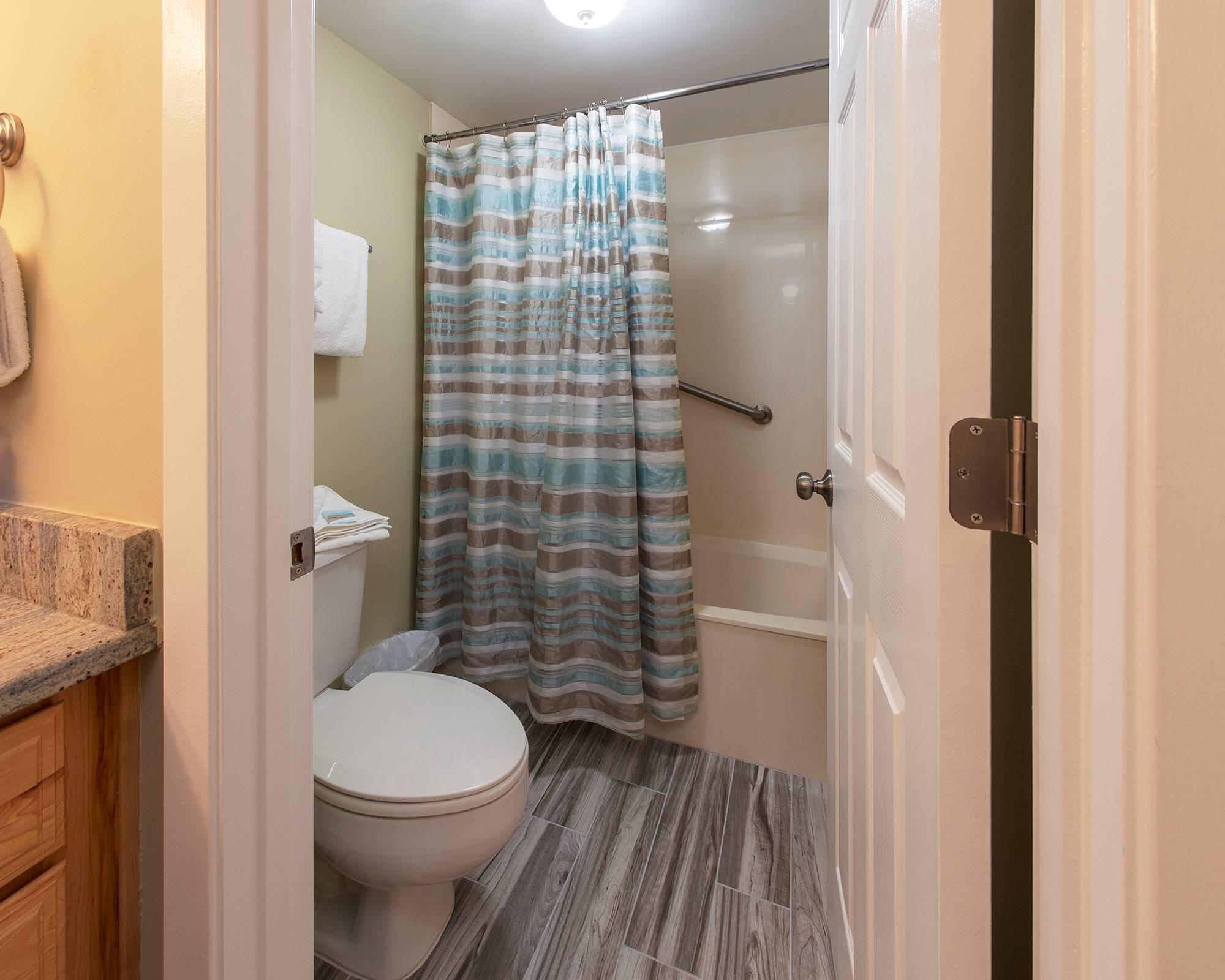 DESTIN GULFGATE CONDO - Residential