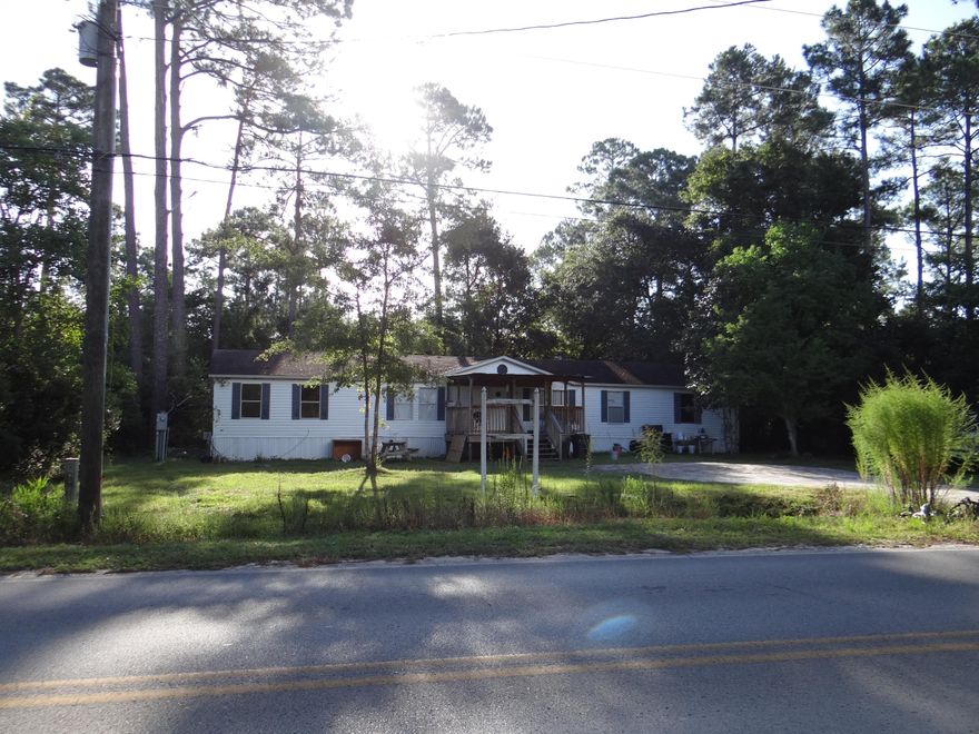 A 4 bedroom, 2 bath manufactured home in the quaint Town of Santa Rosa directly on 393. Located near Hogtown Bayou and Cessna Park with picnic tables, basketball court, boat launch and the beautiful bay. Also, near the beach, shopping and Sacred Heart hospital.