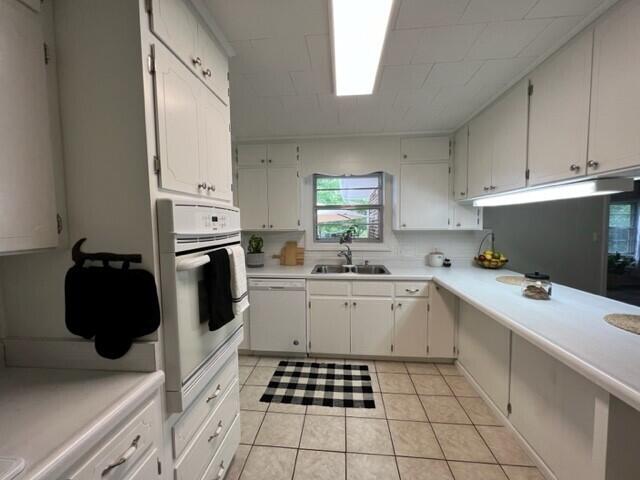 TEN LAKE ESTATES UNIT 1 - Residential