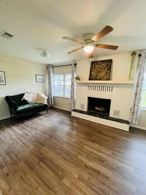 TEN LAKE ESTATES UNIT 1 - Residential