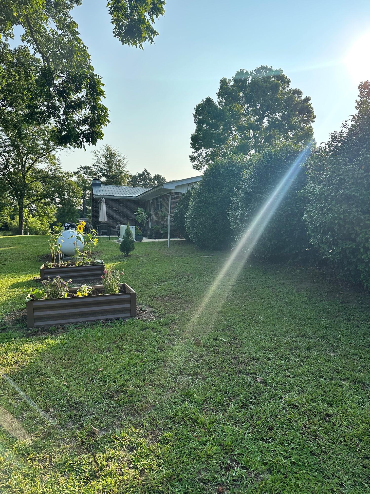 TEN LAKE ESTATES UNIT 1 - Residential