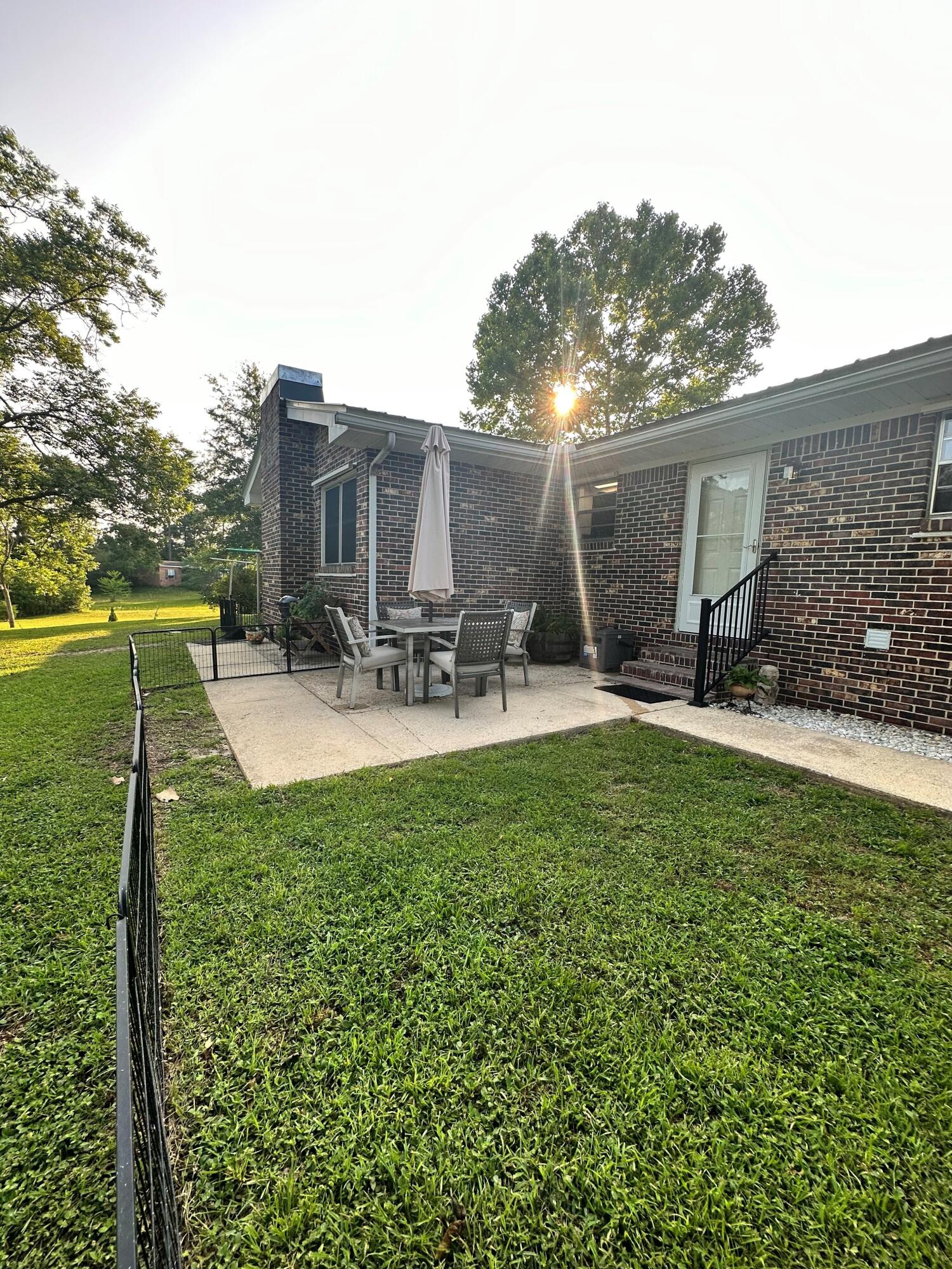 TEN LAKE ESTATES UNIT 1 - Residential