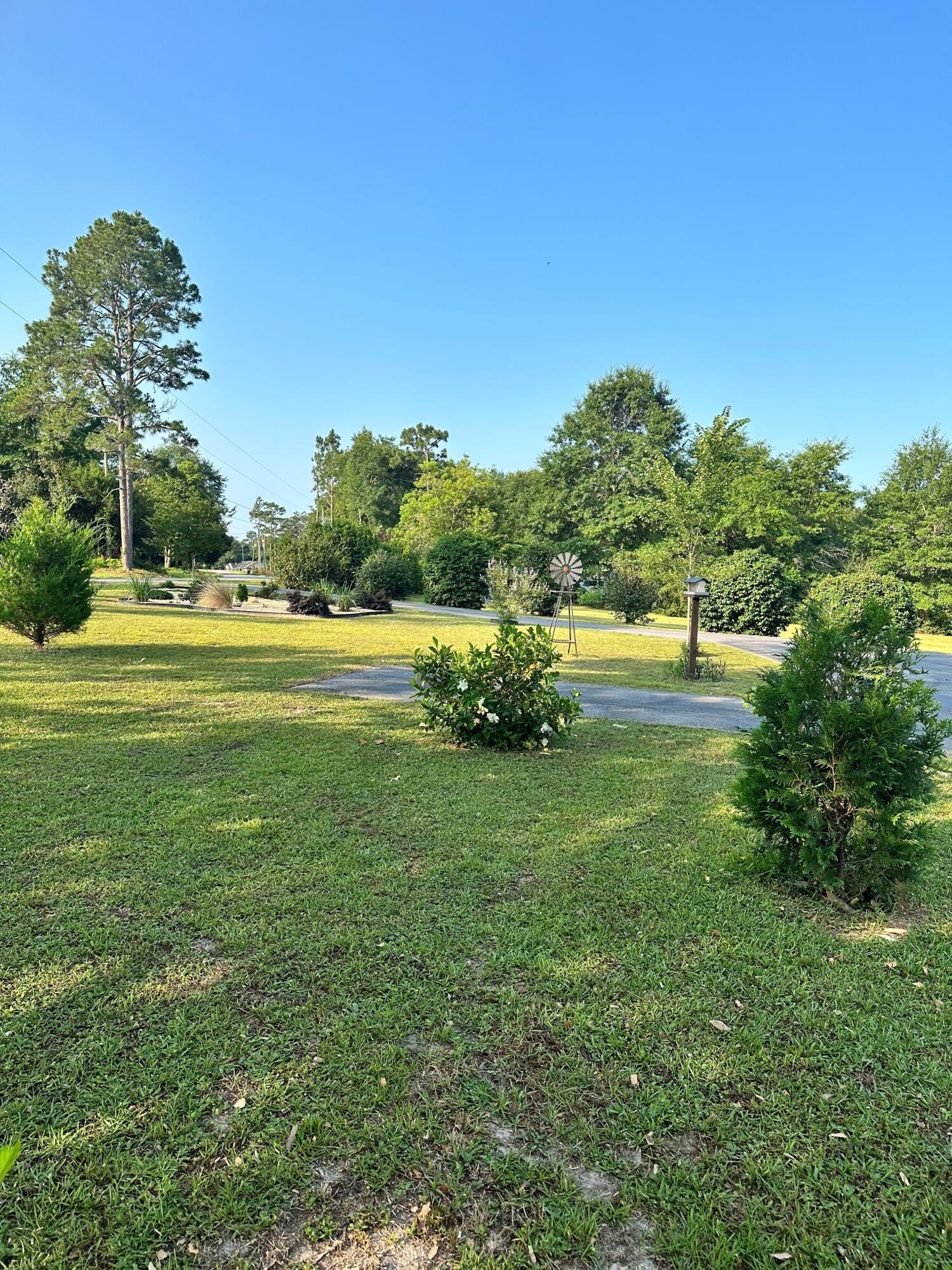 TEN LAKE ESTATES UNIT 1 - Residential