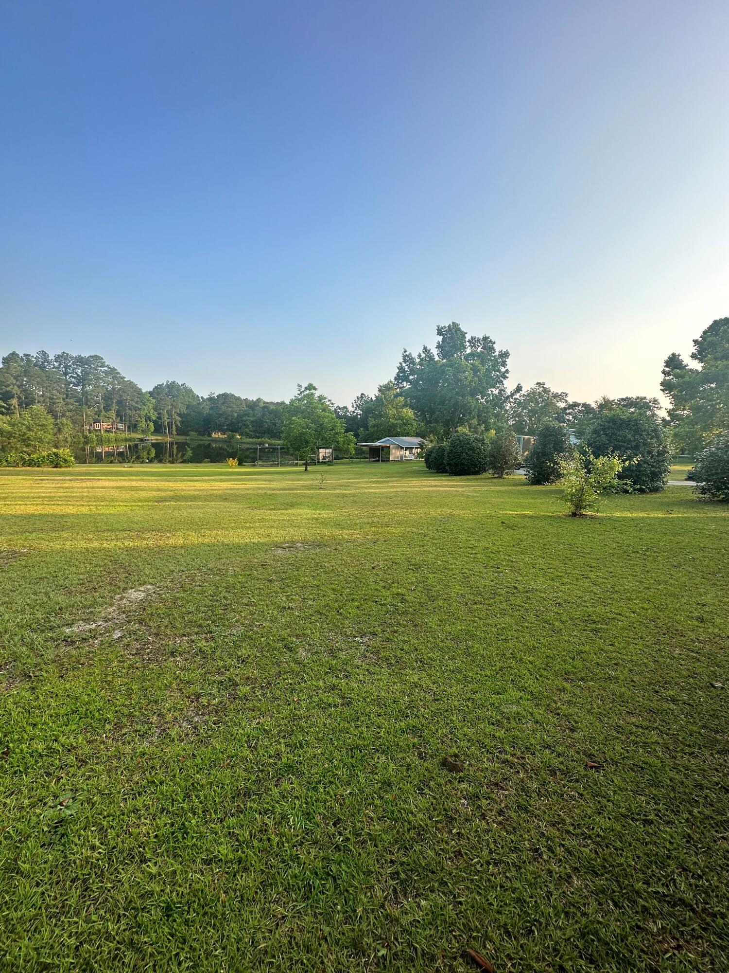 TEN LAKE ESTATES UNIT 1 - Residential