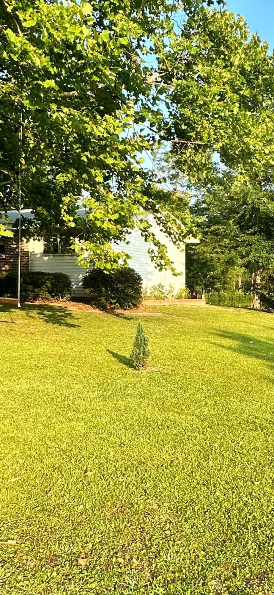 TEN LAKE ESTATES UNIT 1 - Residential