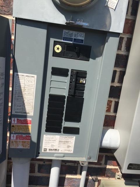 TEN LAKE ESTATES UNIT 1 - Residential