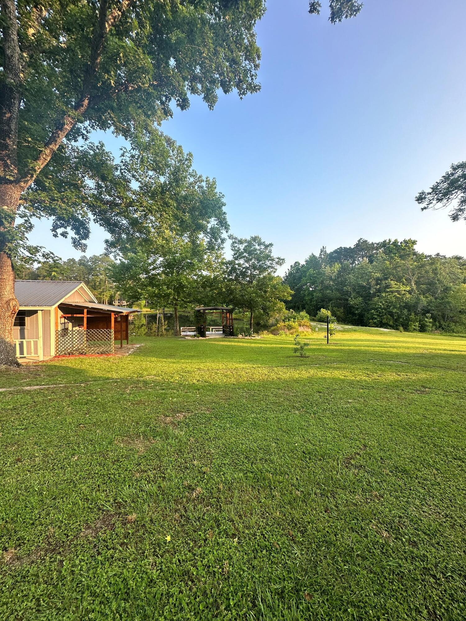 TEN LAKE ESTATES UNIT 1 - Residential