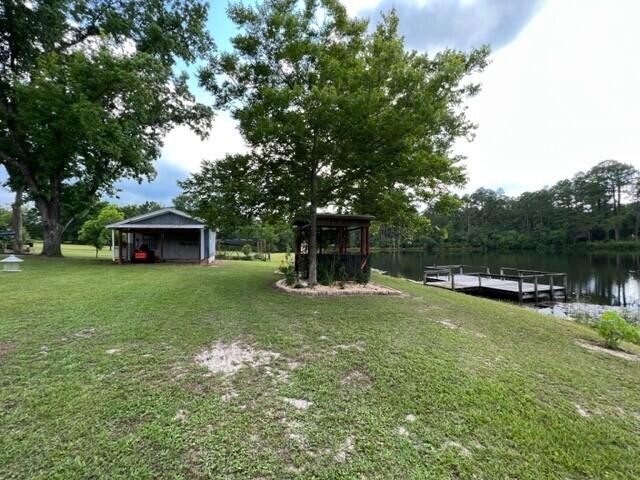 TEN LAKE ESTATES UNIT 1 - Residential