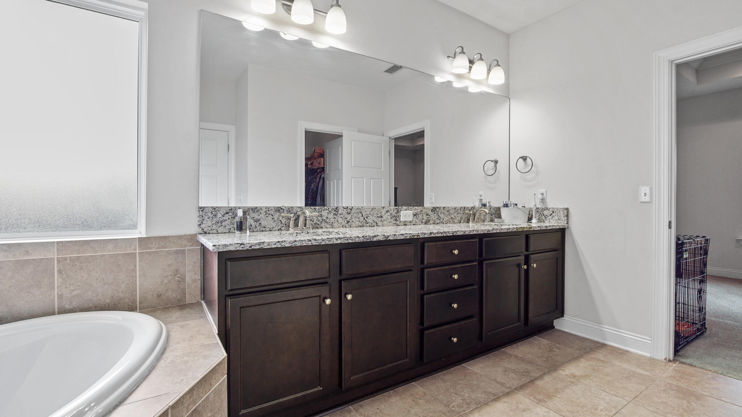 CROSS CREEK ESTATES - Residential