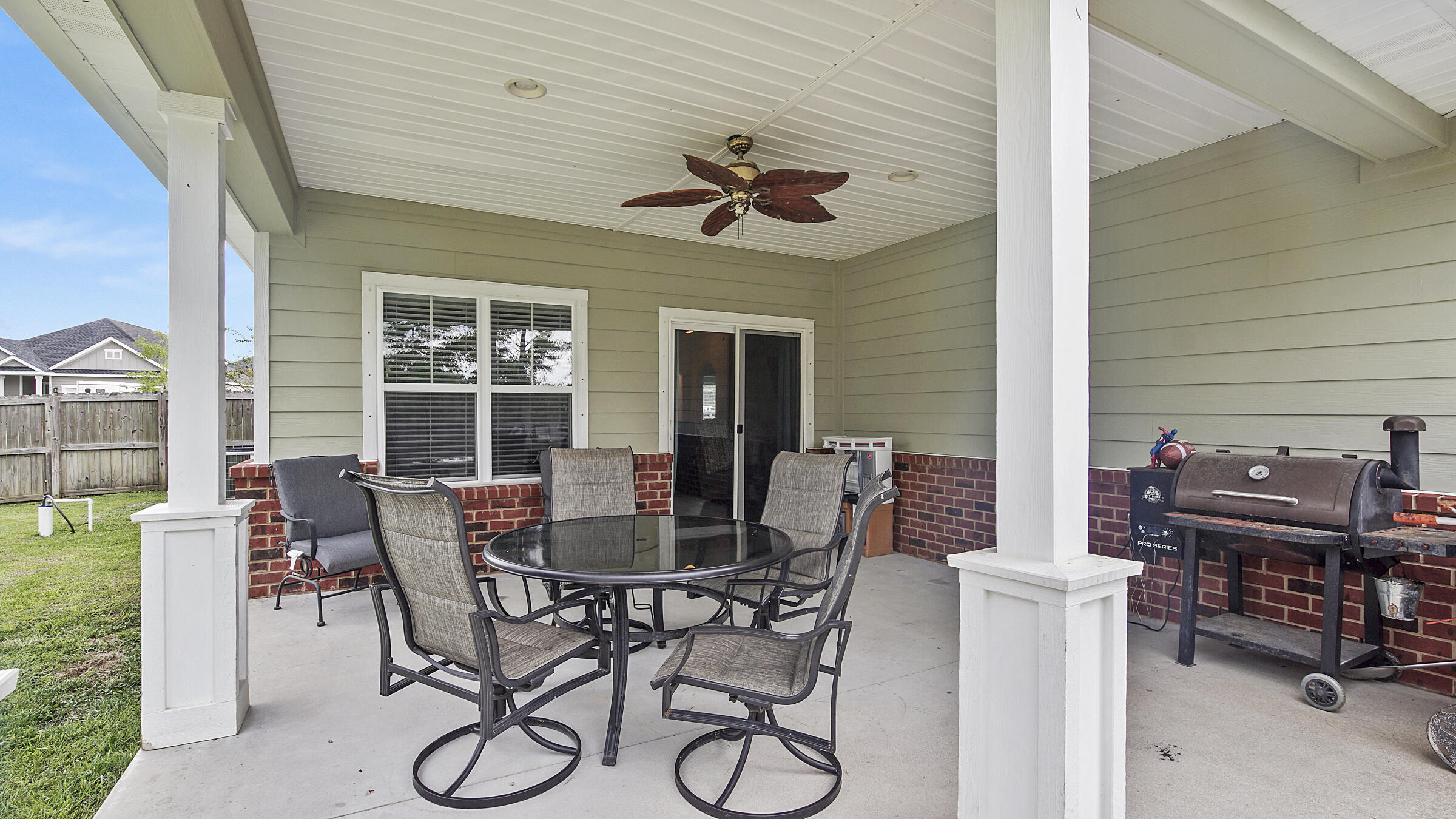 CROSS CREEK ESTATES - Residential