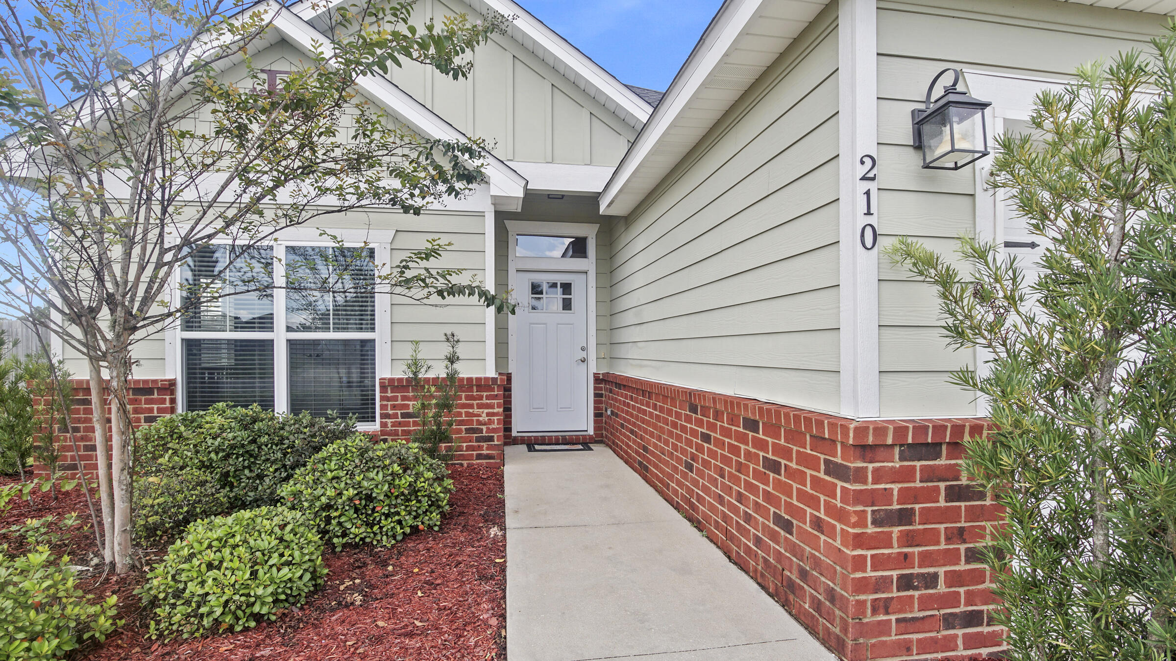 CROSS CREEK ESTATES - Residential