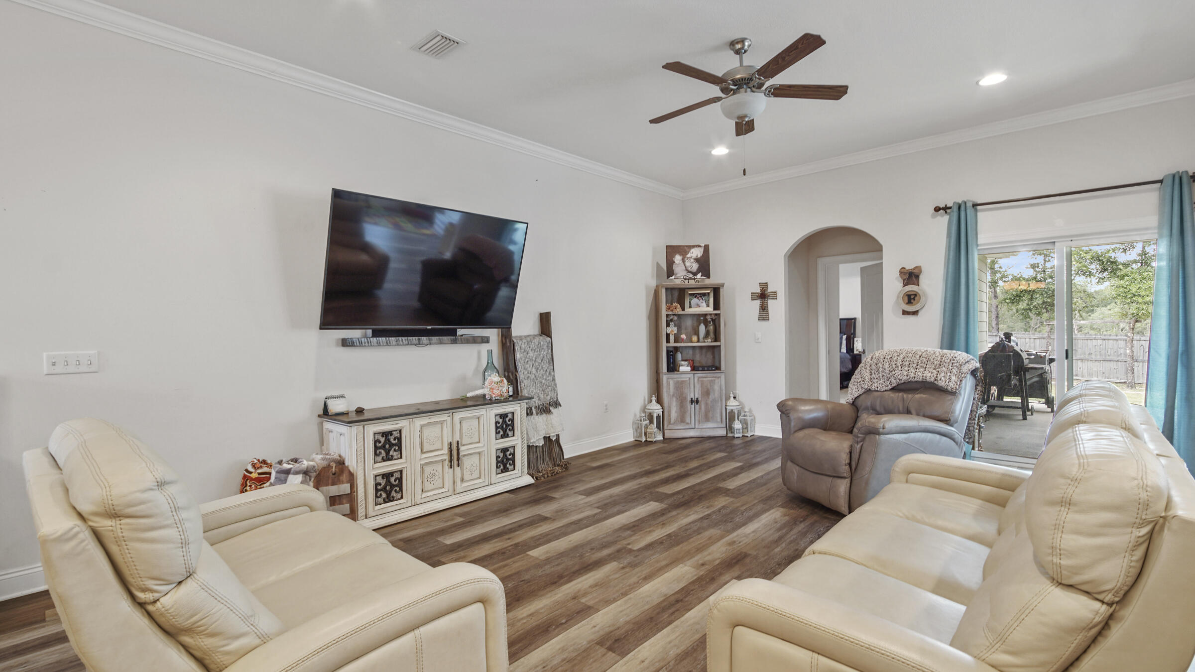 CROSS CREEK ESTATES - Residential