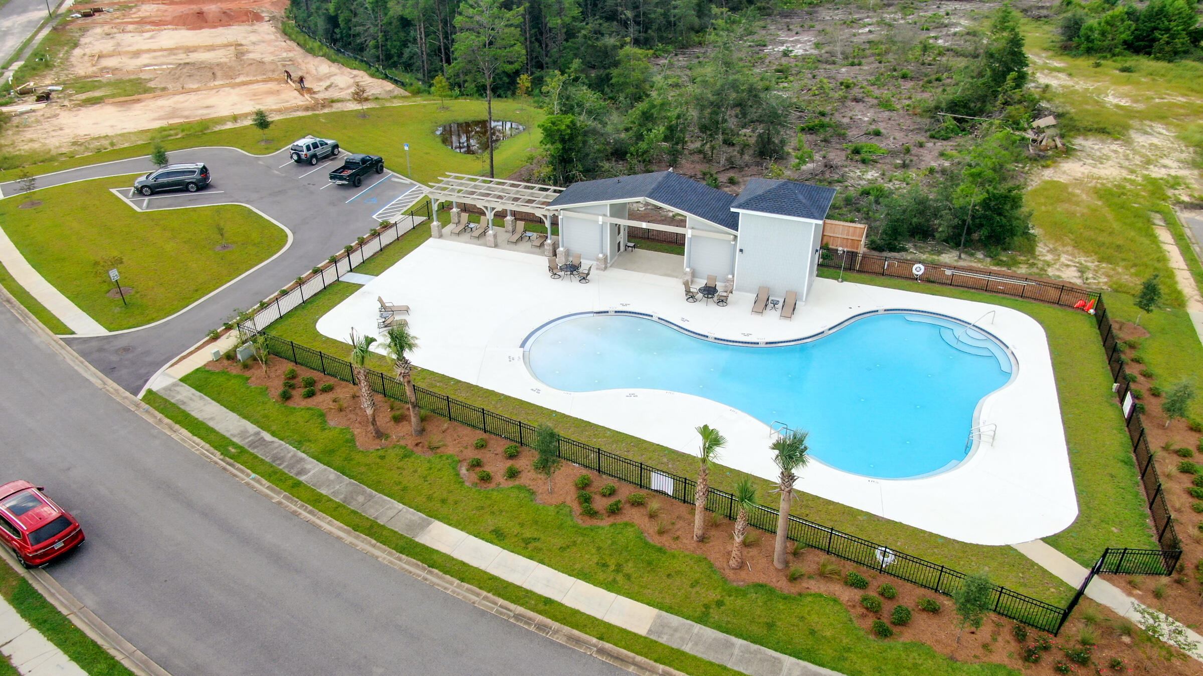 CROSS CREEK ESTATES - Residential