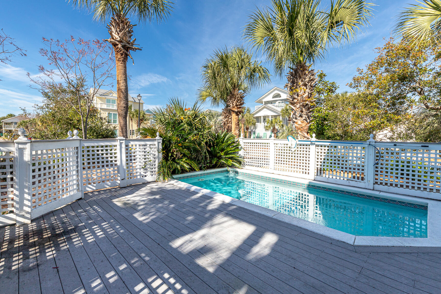 Crystal Shores - Residential