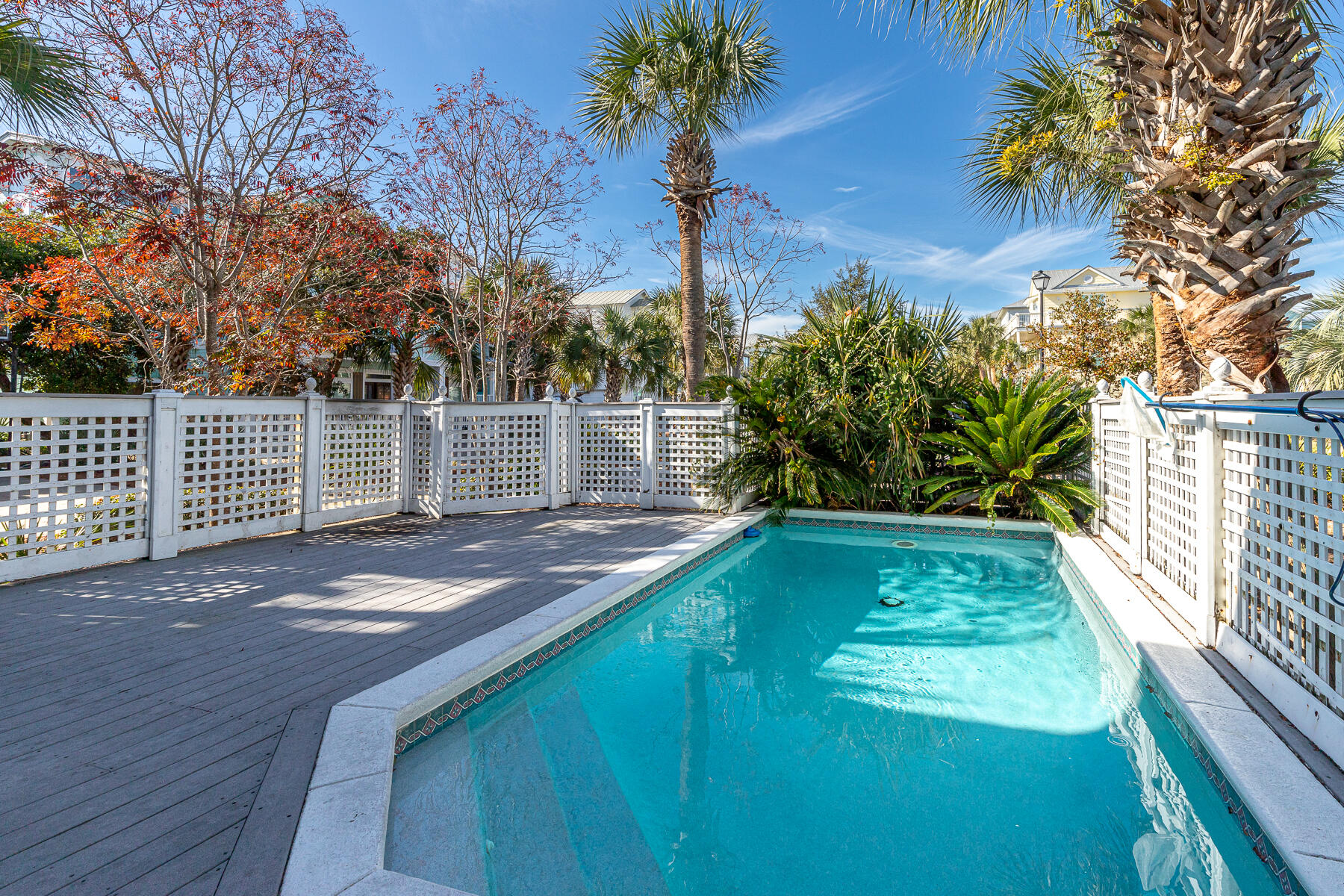 Crystal Shores - Residential