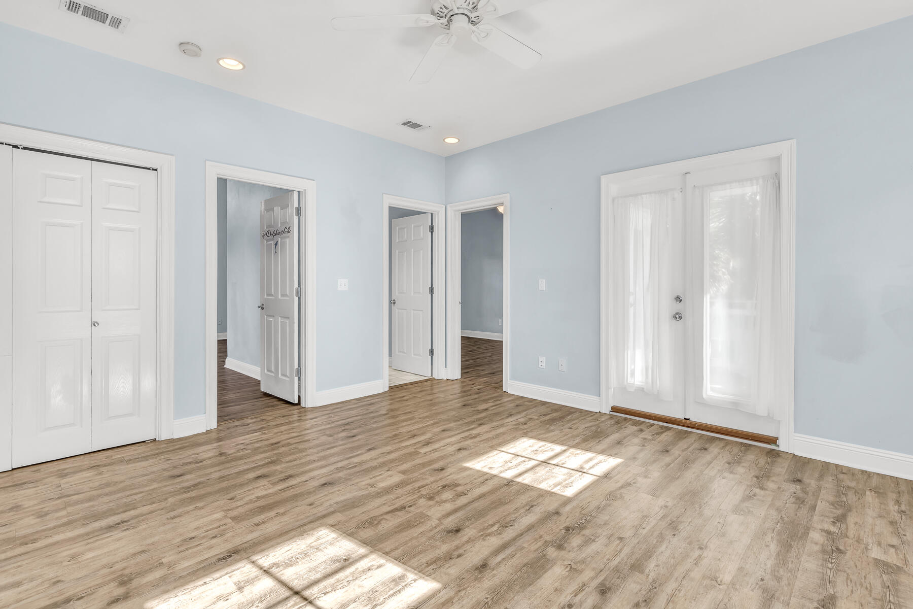 Crystal Shores - Residential