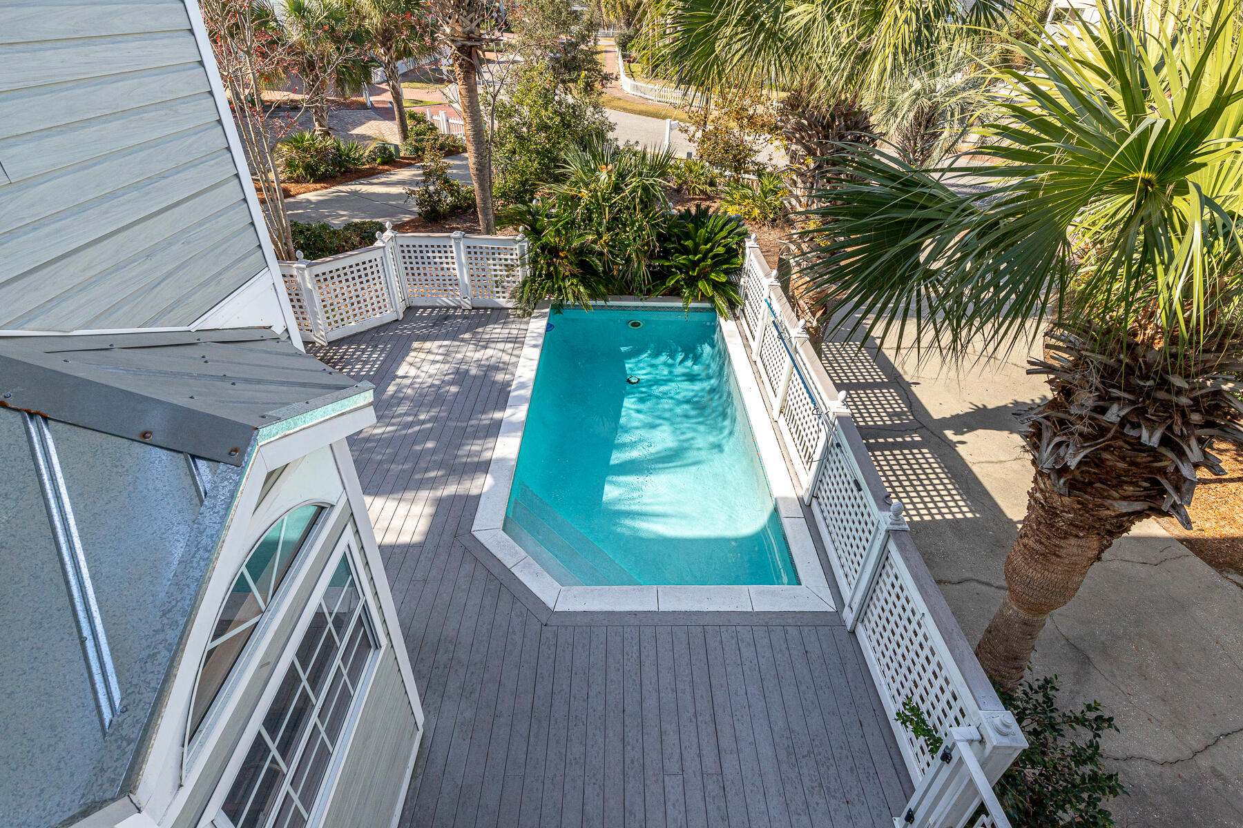 Crystal Shores - Residential