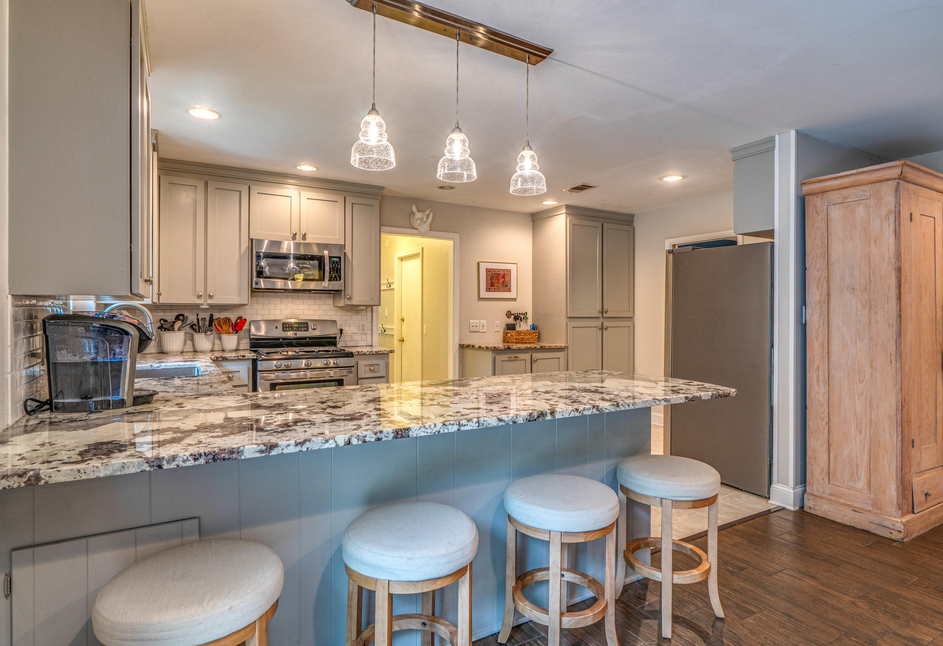 WHITE POINT ACRES - Residential