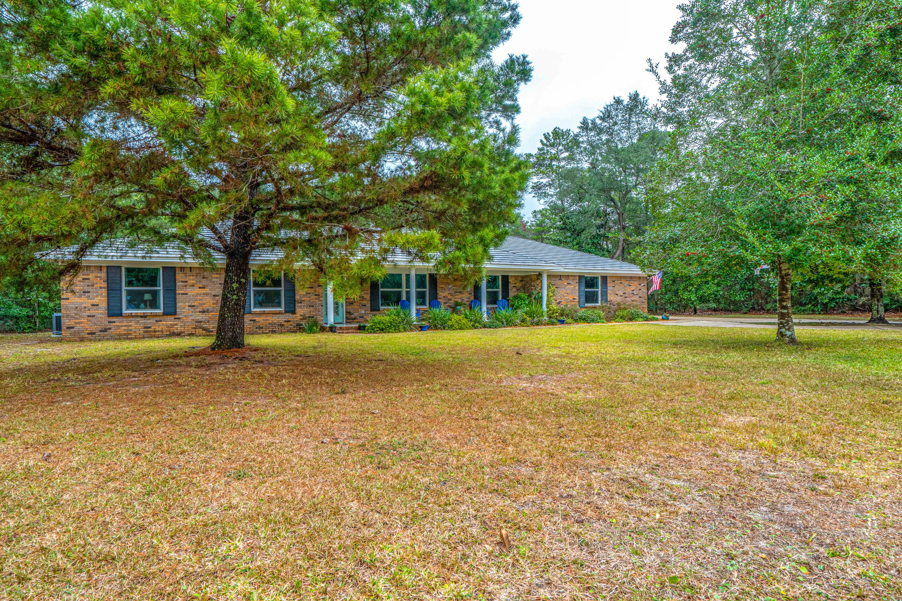 WHITE POINT ACRES - Residential