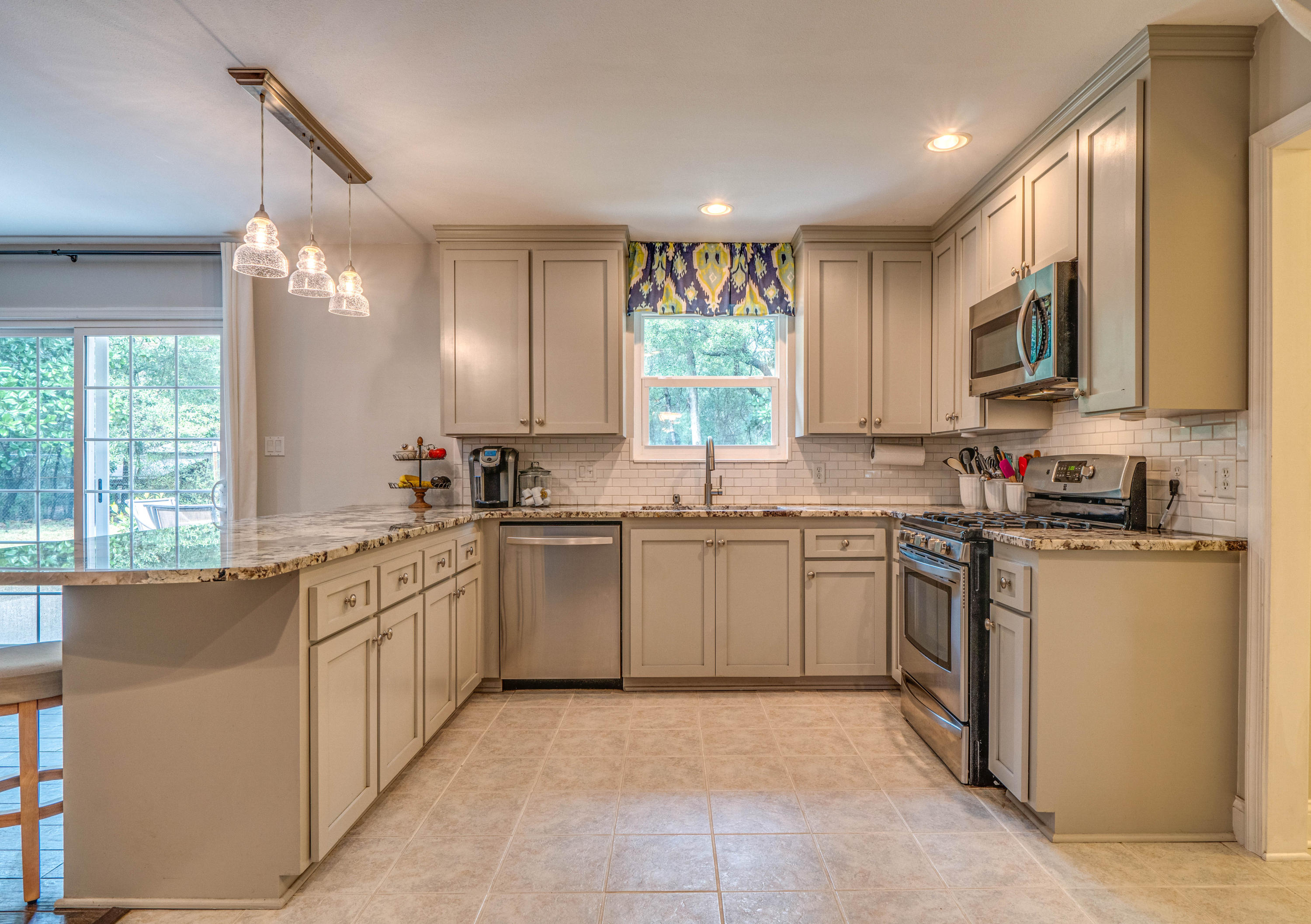 WHITE POINT ACRES - Residential