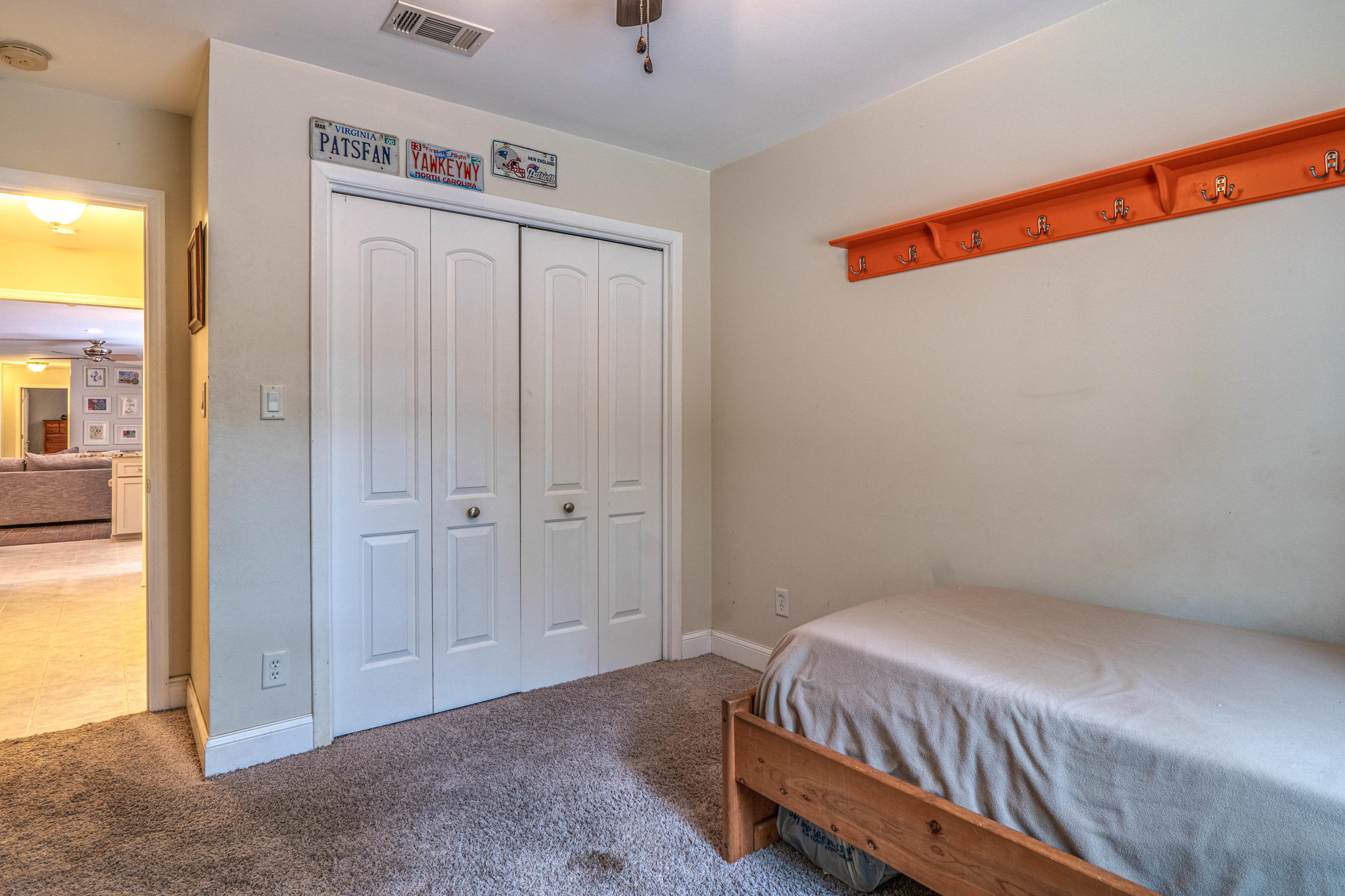 WHITE POINT ACRES - Residential