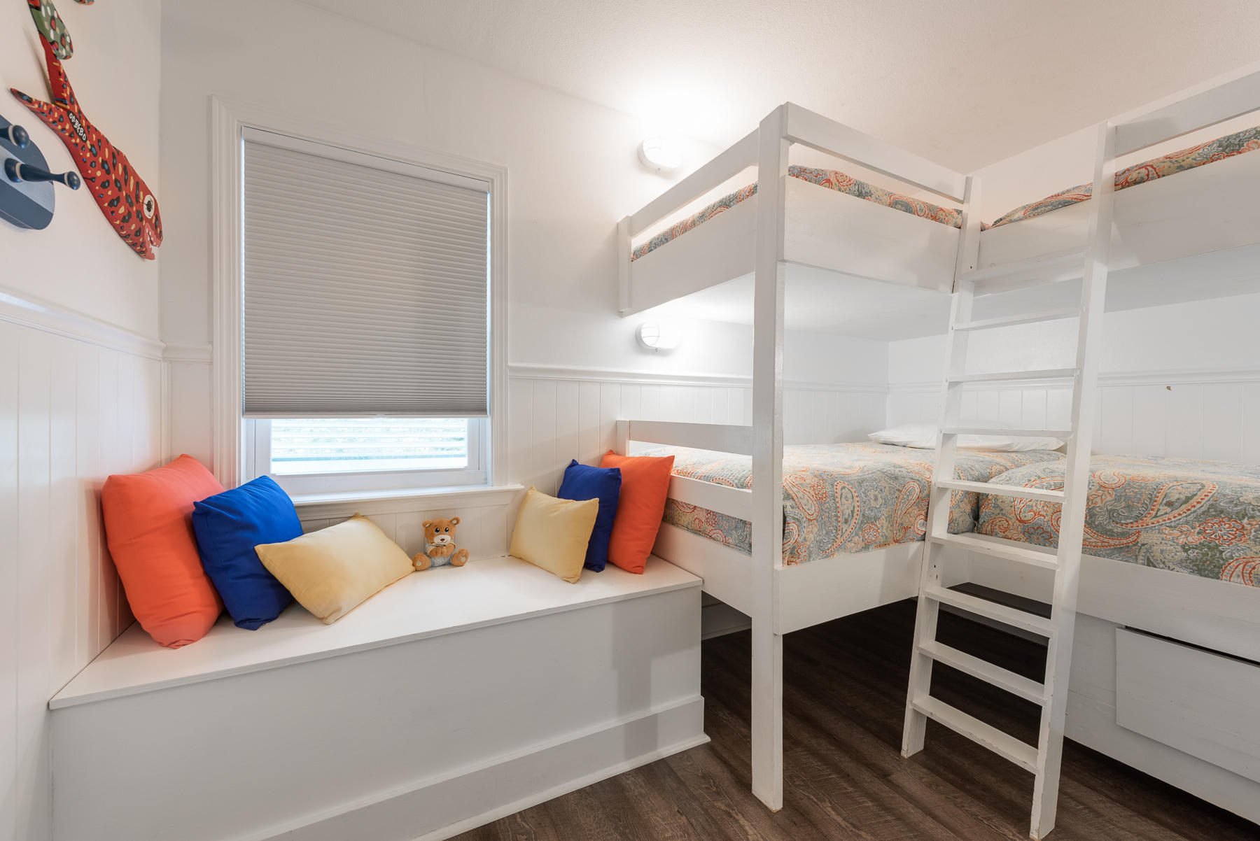 GULF SHORE MANOR - Residential