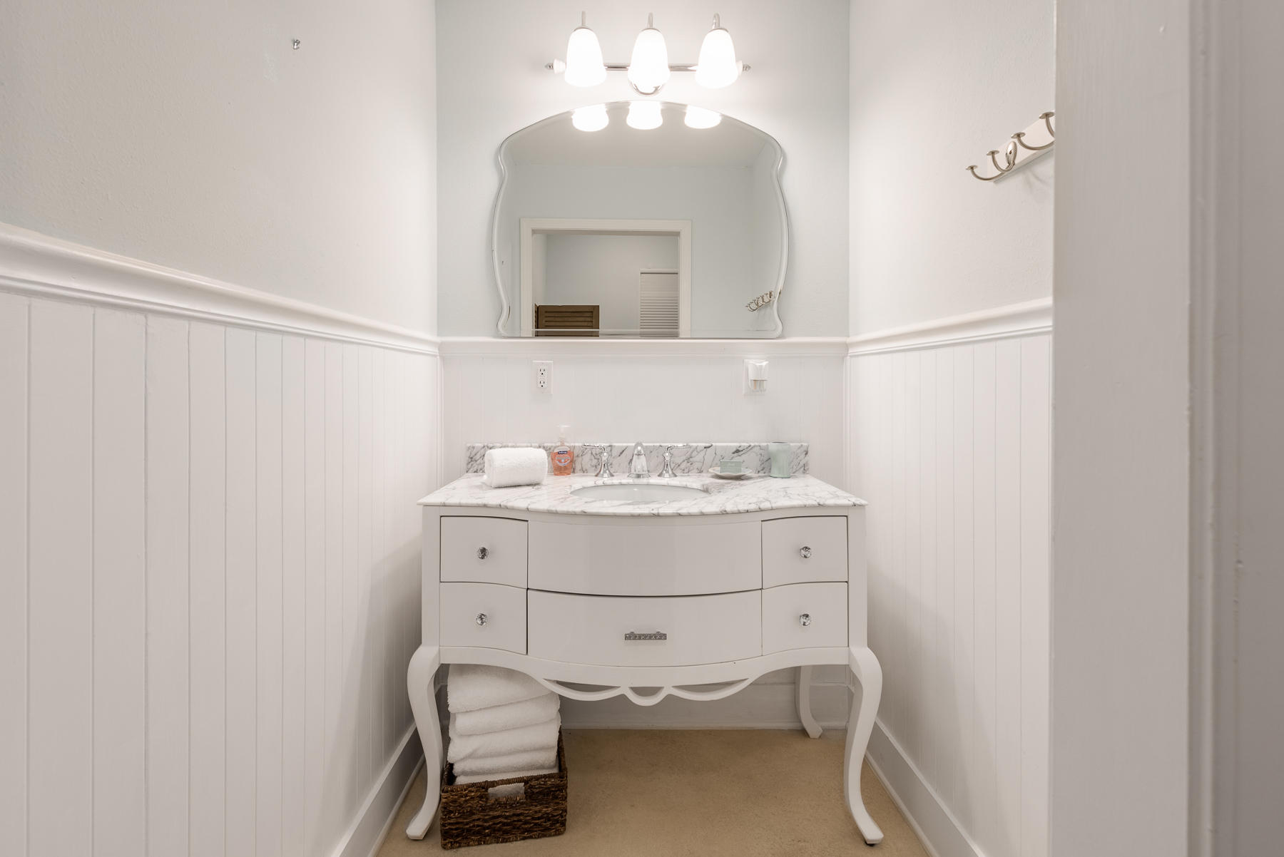 GULF SHORE MANOR - Residential