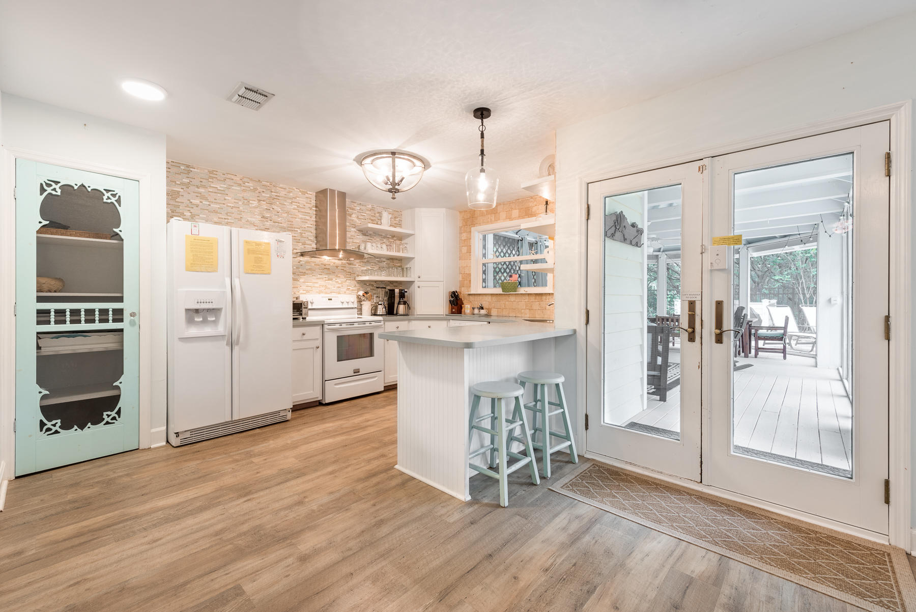 GULF SHORE MANOR - Residential