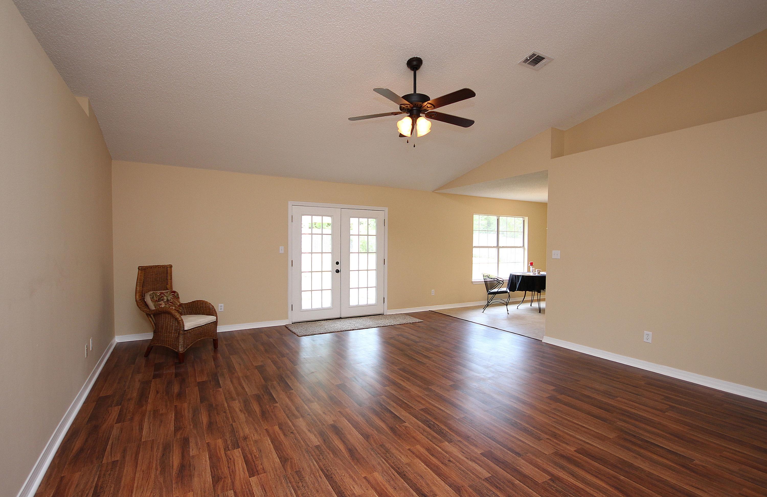 COUNTRYVIEW ESTATES 4TH ADDN - Residential