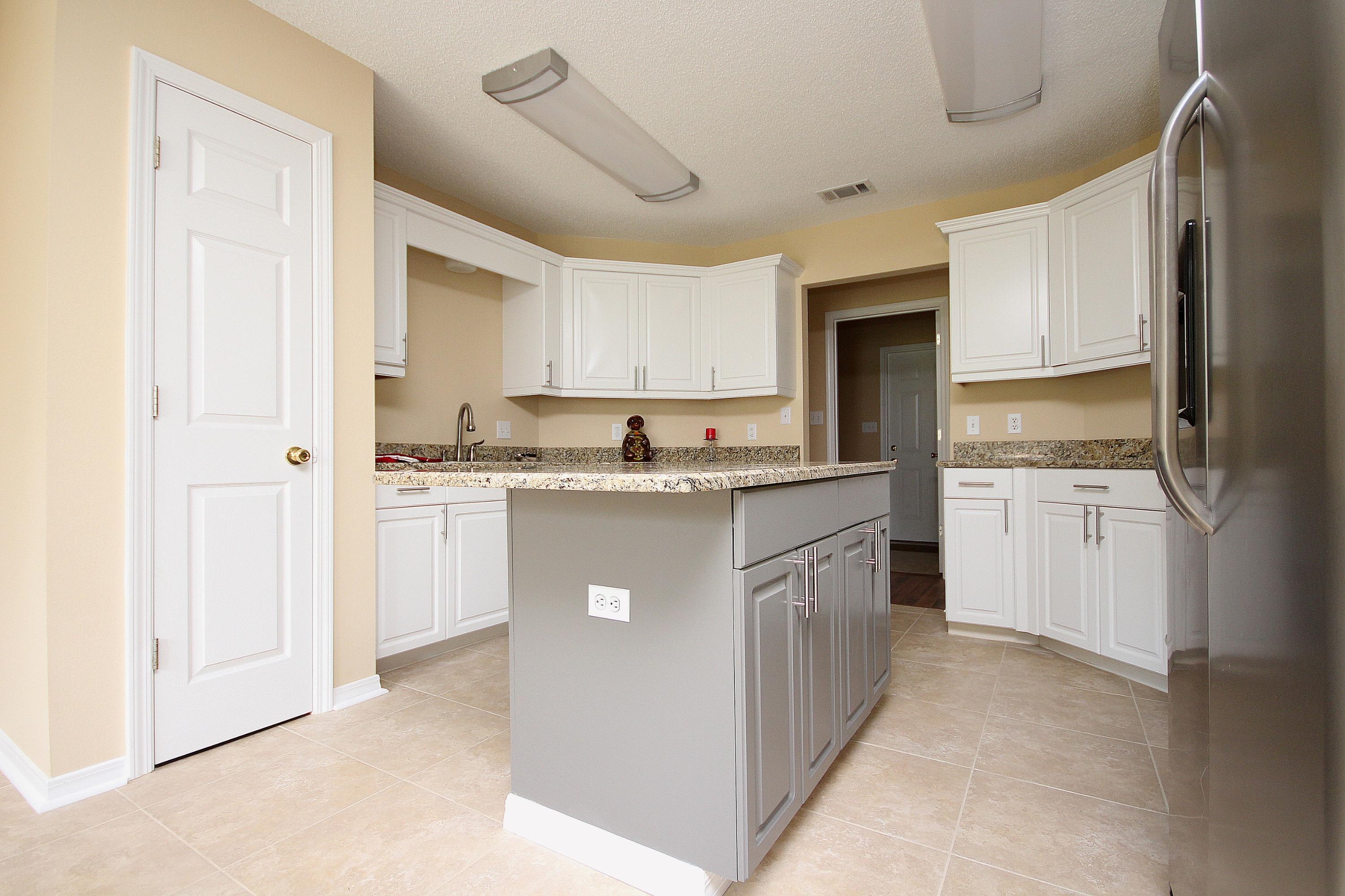 COUNTRYVIEW ESTATES 4TH ADDN - Residential