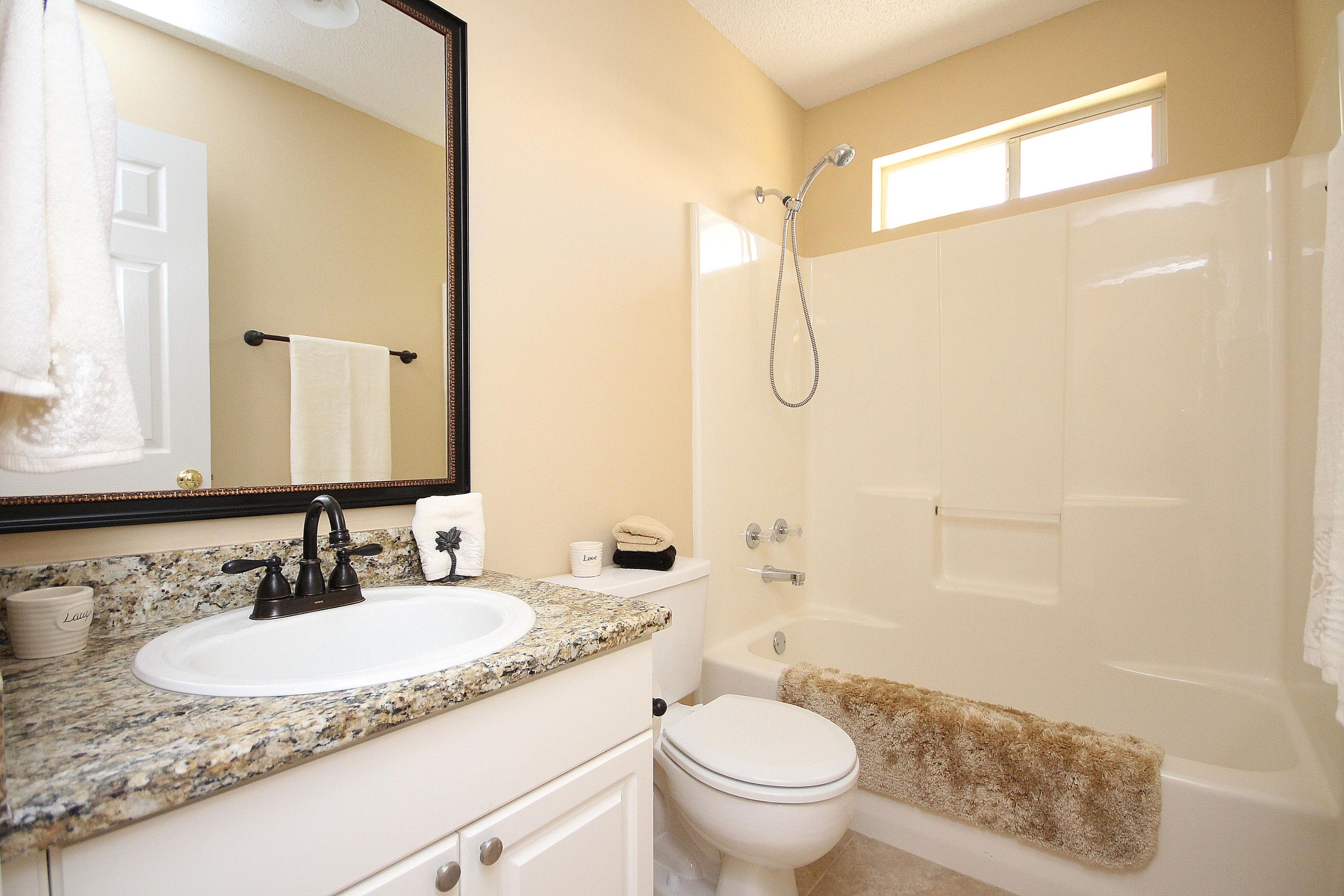 COUNTRYVIEW ESTATES 4TH ADDN - Residential