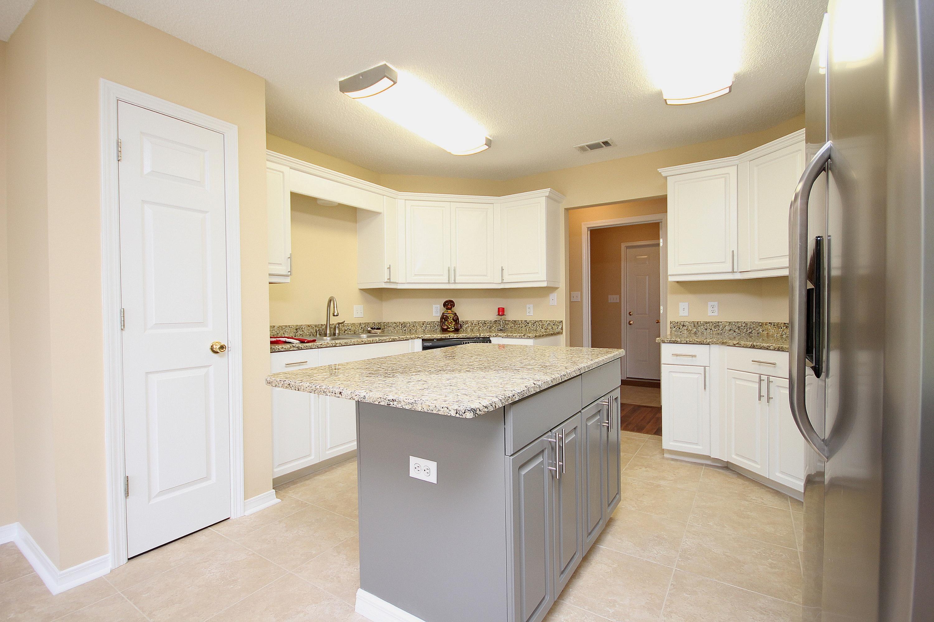 COUNTRYVIEW ESTATES 4TH ADDN - Residential