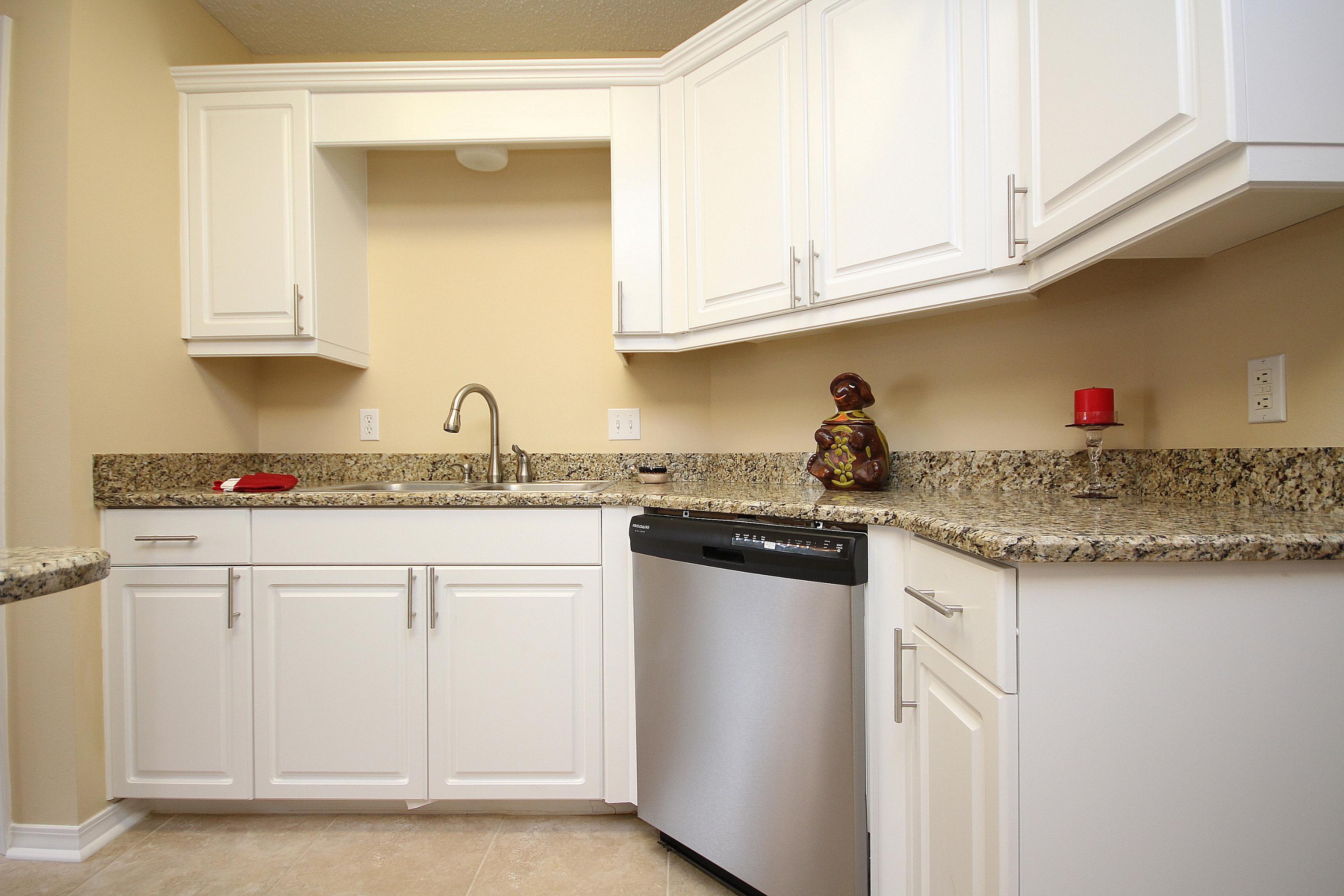 COUNTRYVIEW ESTATES 4TH ADDN - Residential