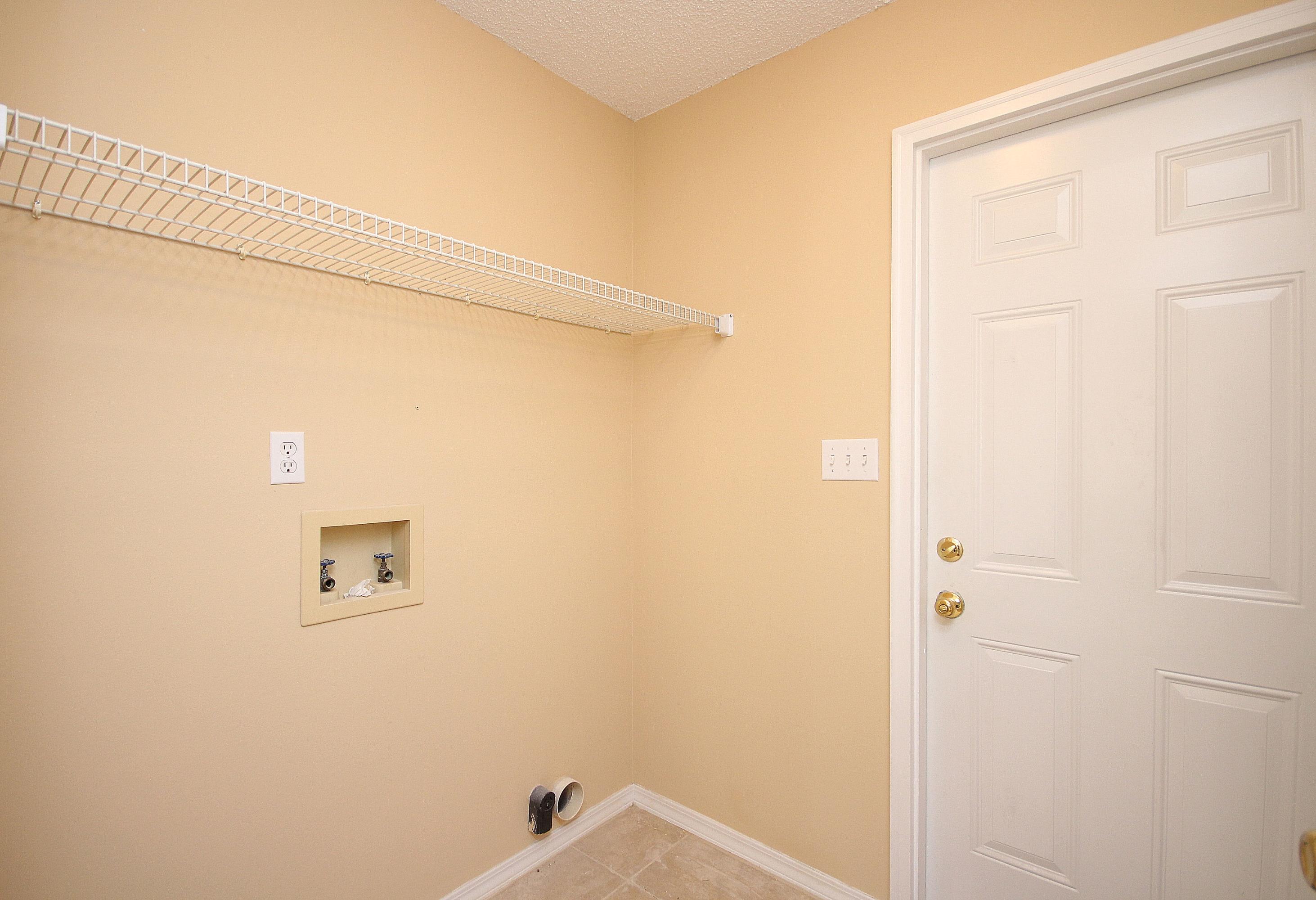 COUNTRYVIEW ESTATES 4TH ADDN - Residential