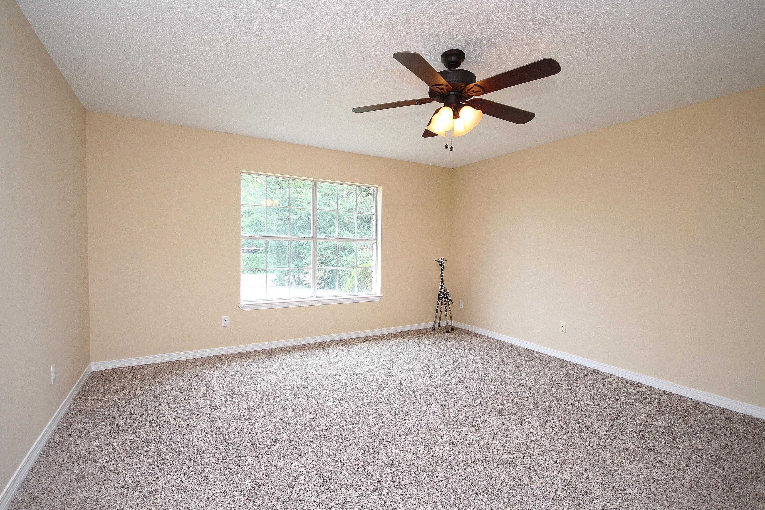 COUNTRYVIEW ESTATES 4TH ADDN - Residential