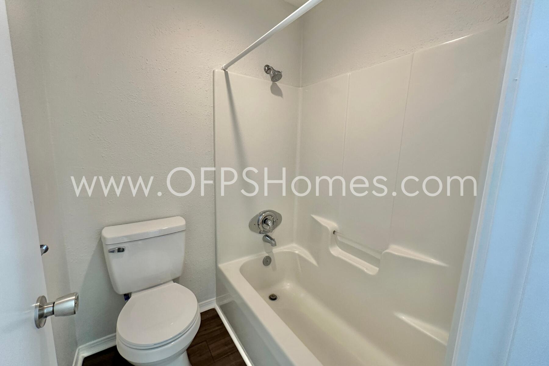 SHANGRA WOODS 1ST ADDN - Residential Lease