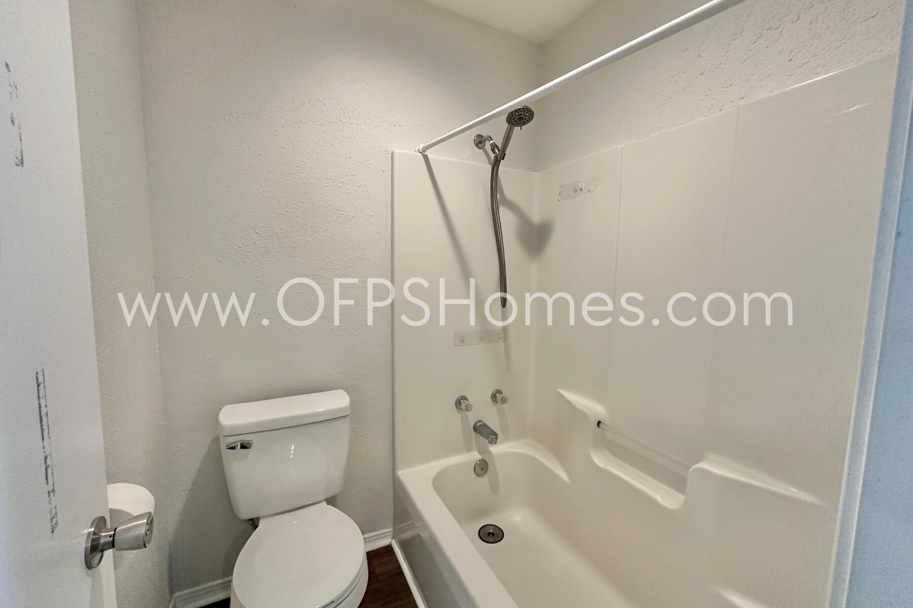 SHANGRA WOODS 1ST ADDN - Residential Lease