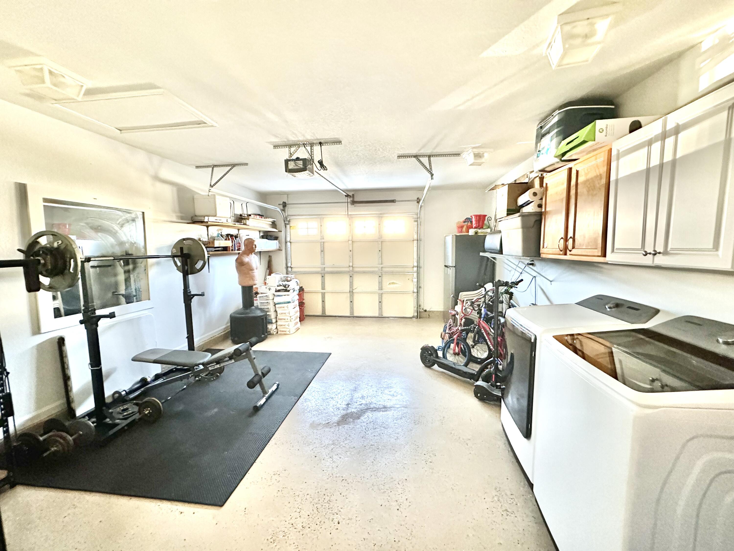 QUAIL LAKE - Residential