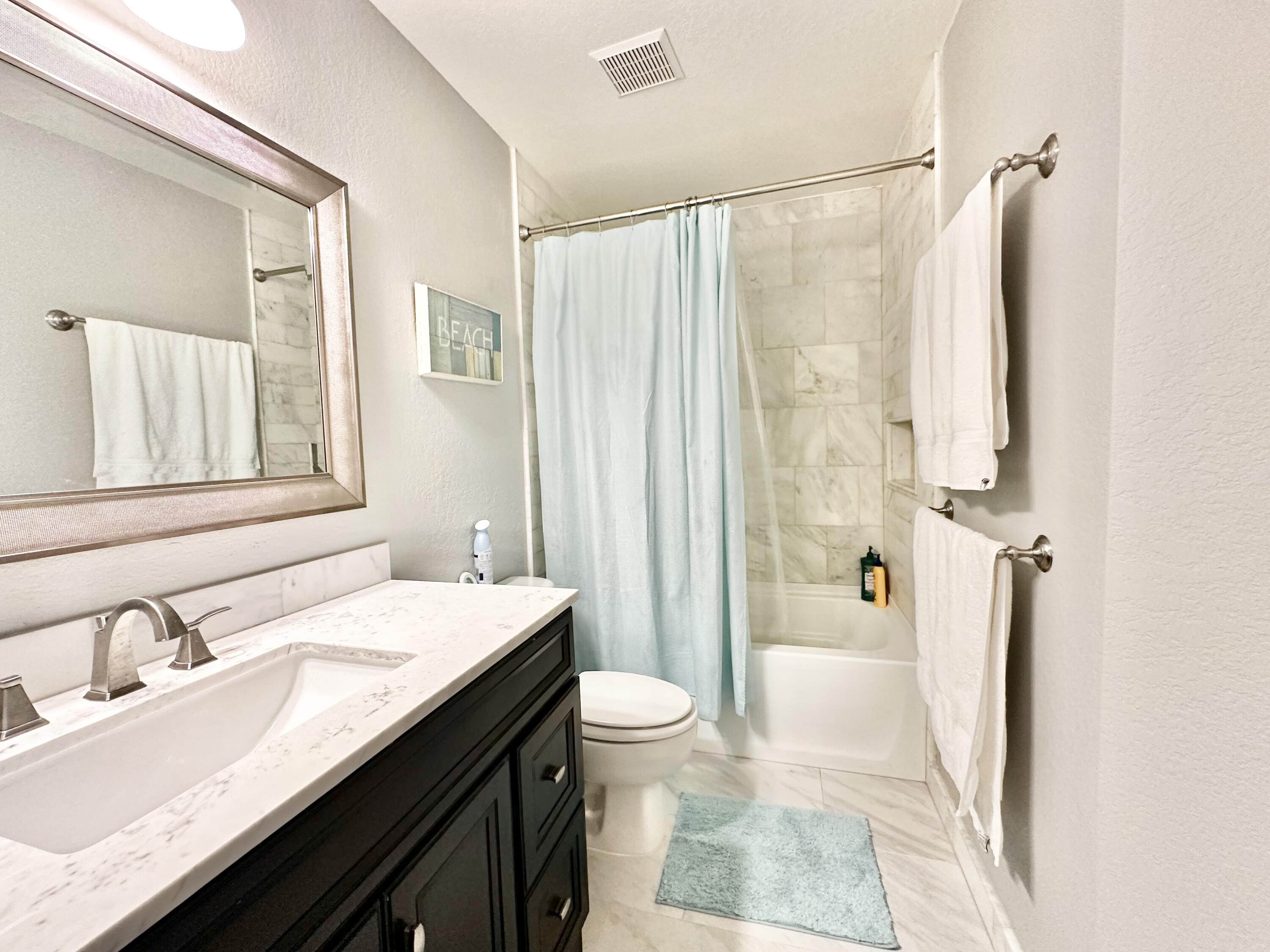 QUAIL LAKE - Residential