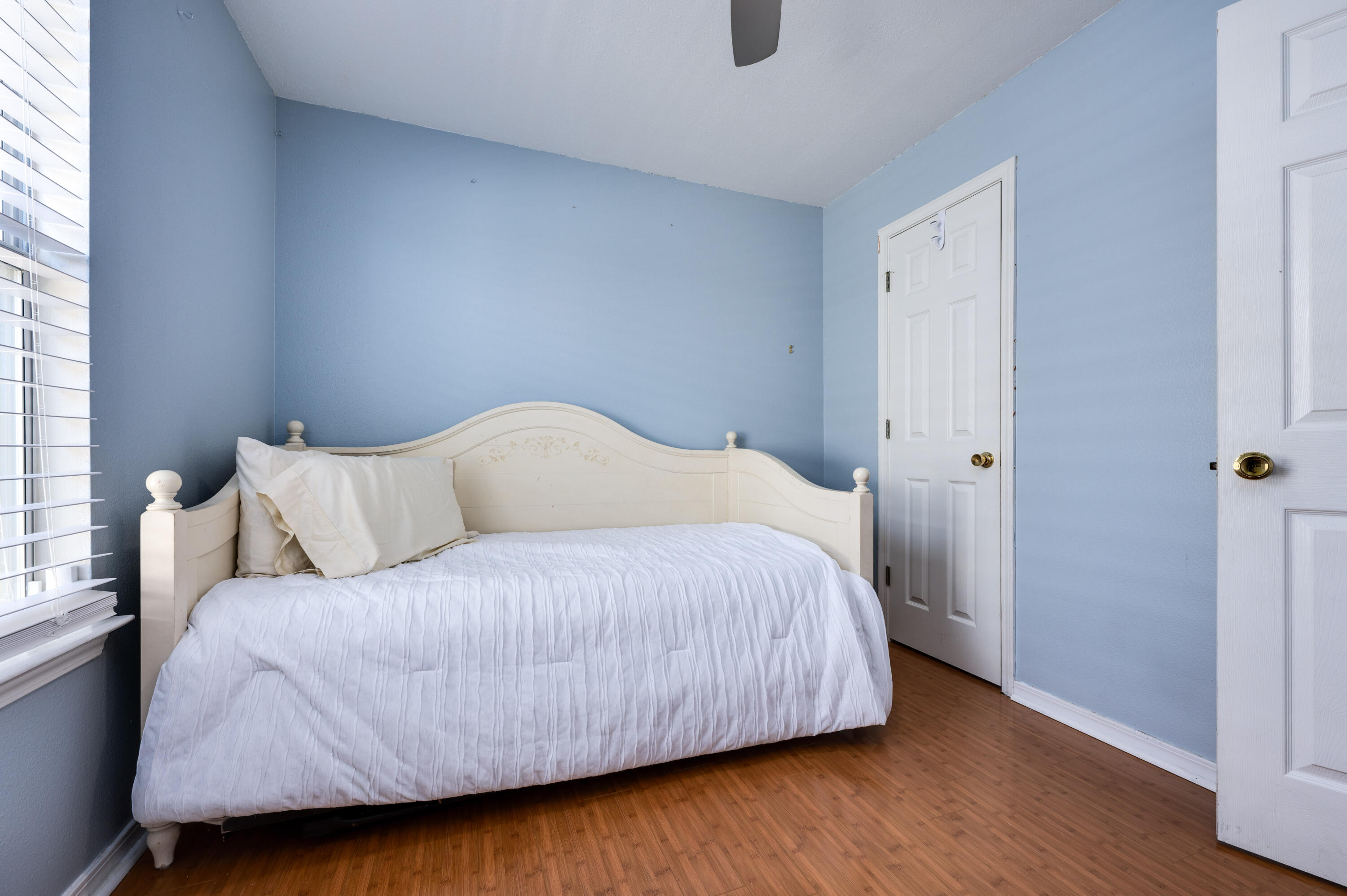 THE VINEYARDS - Residential