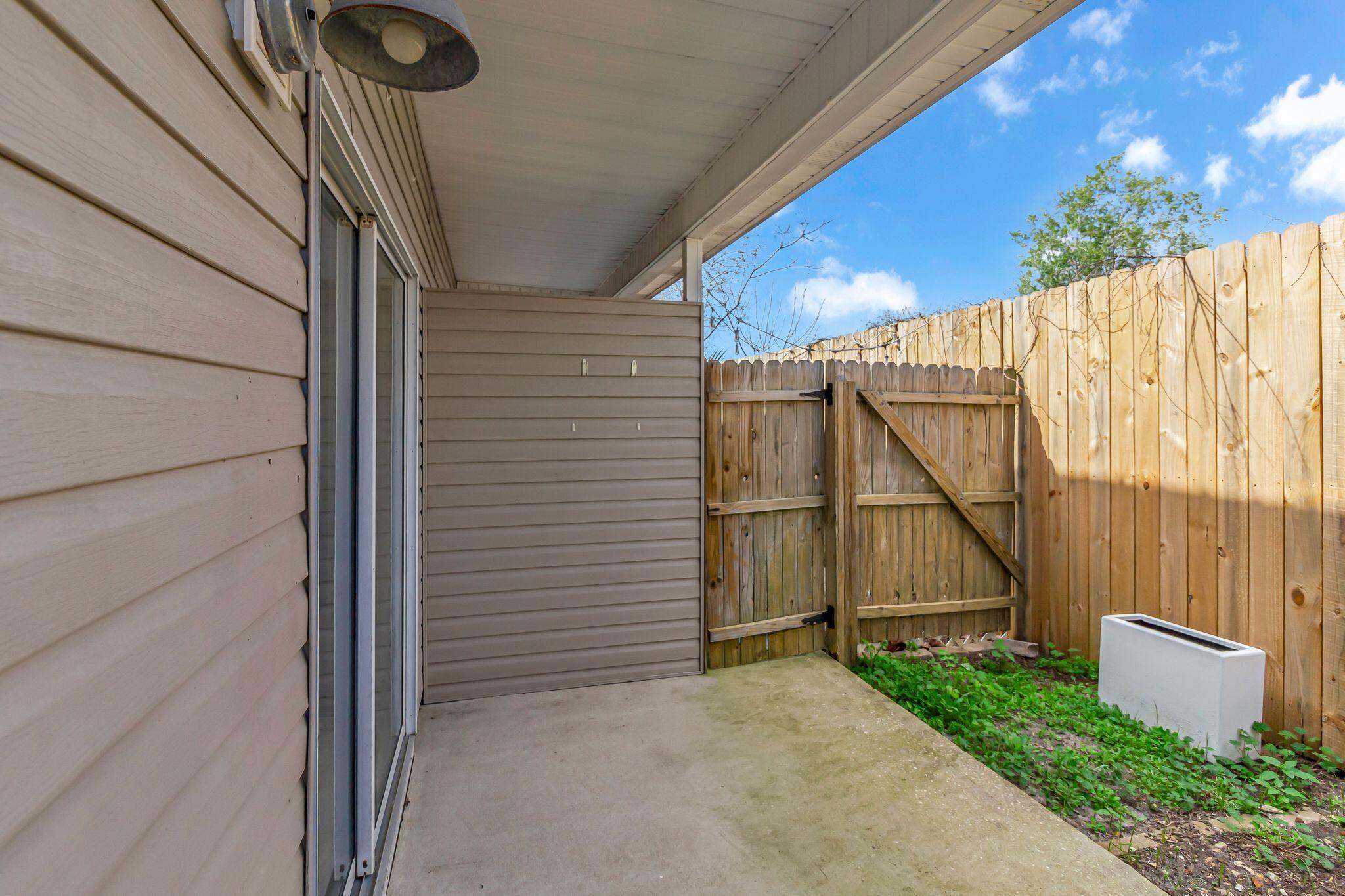 MAGNOLIA PARK PH 2. - Residential Lease