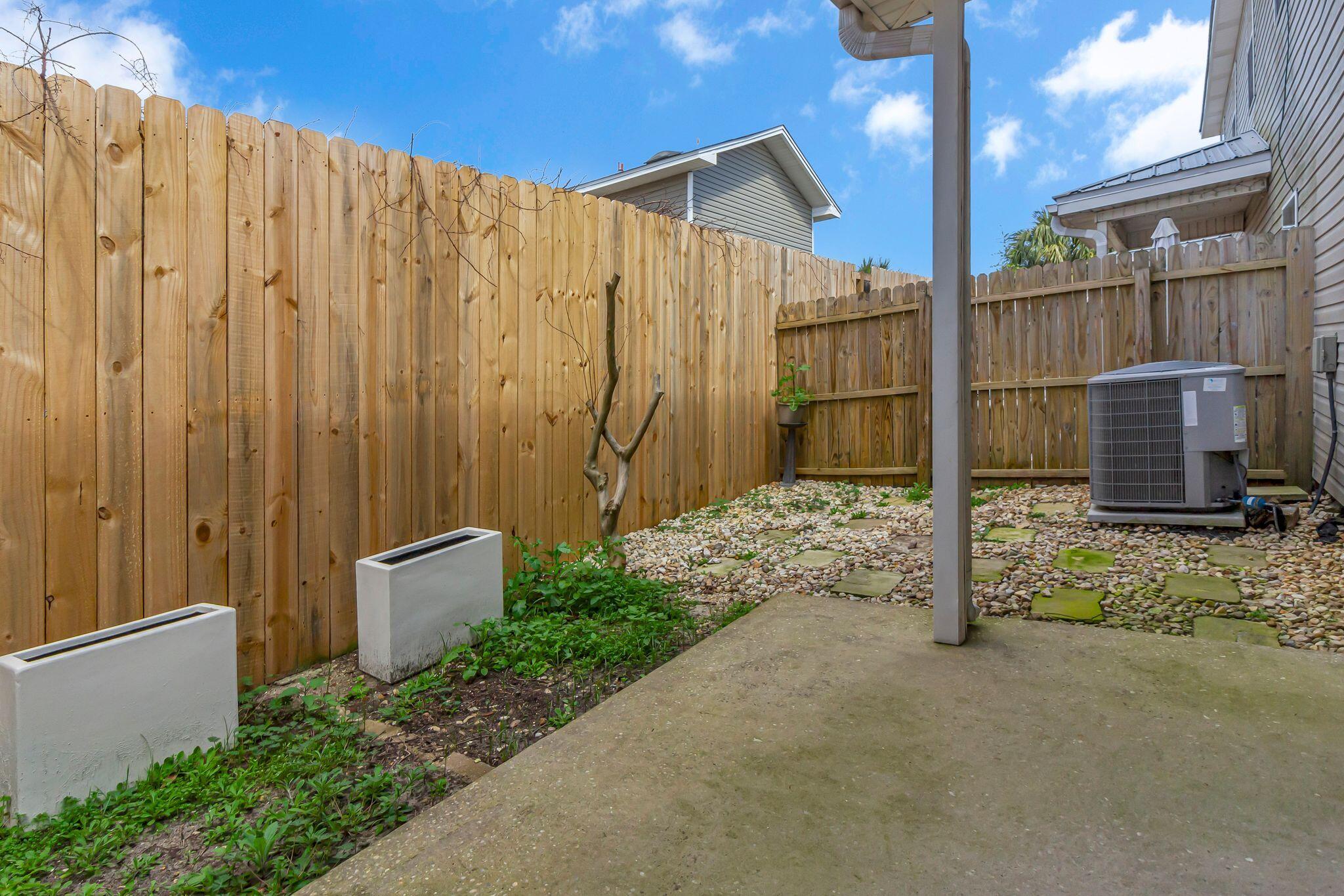 MAGNOLIA PARK PH 2. - Residential Lease