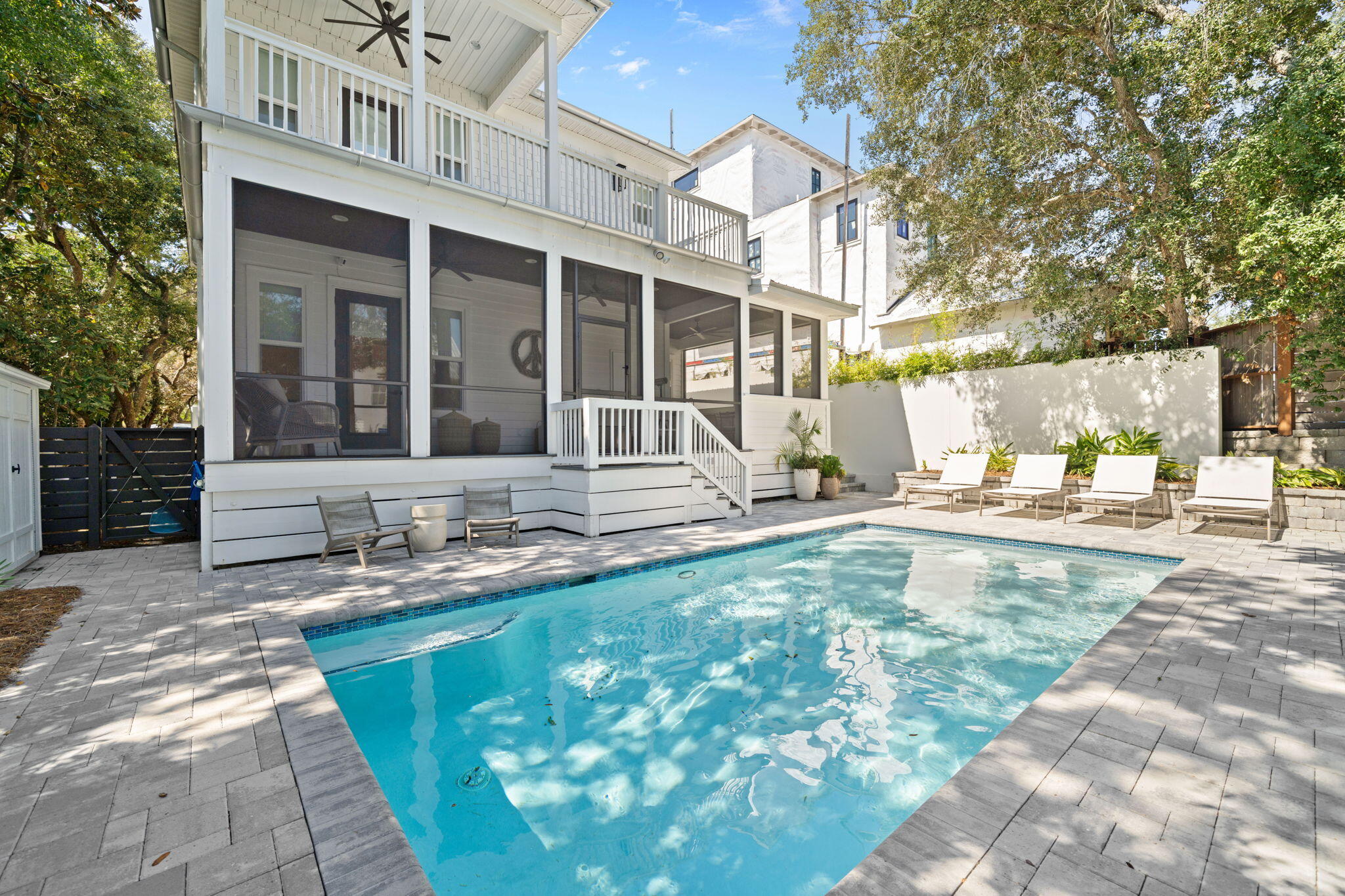 SEAGROVE 3RD ADDN - Residential